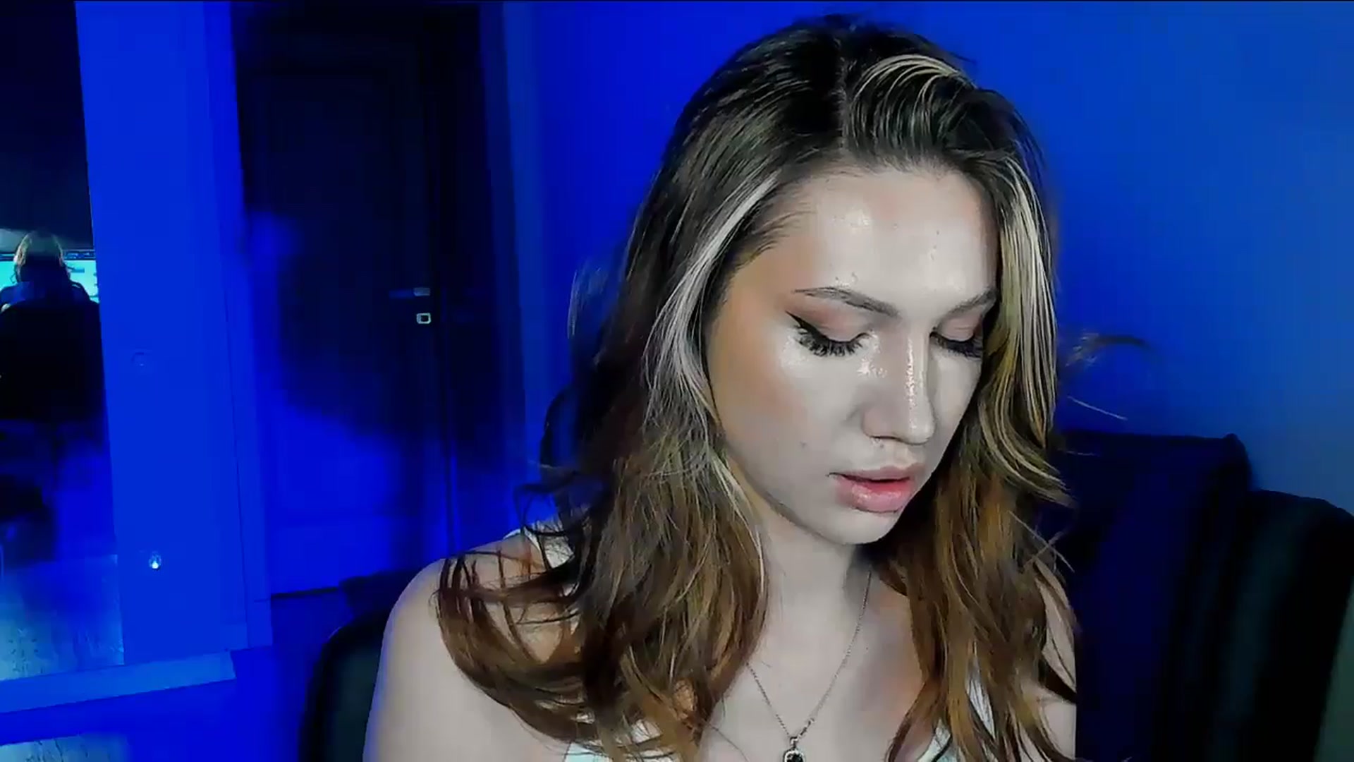 Gallery image thumbnail from LovelyGin's myfreecams stream on, 02/12/2026, 15:19 image 3 of 20
