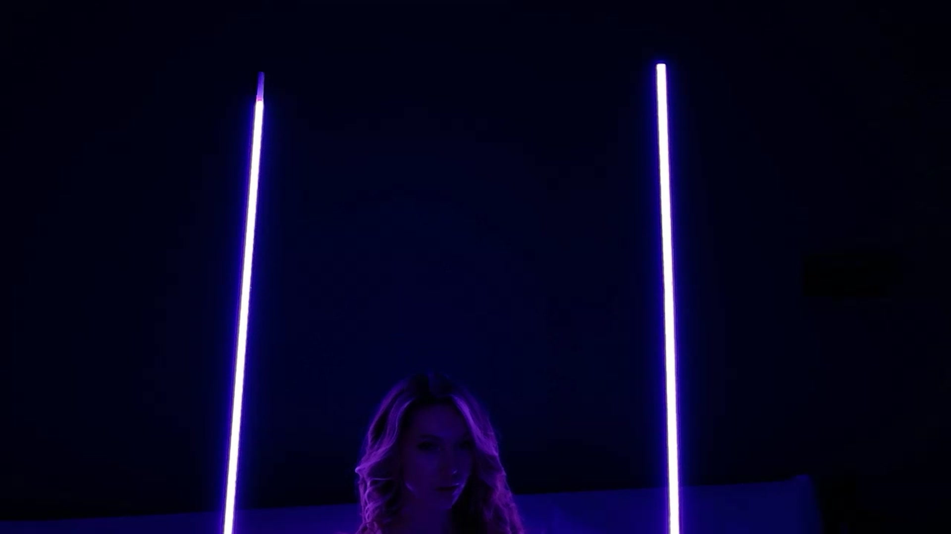 Gallery image thumbnail from LovelyGin's myfreecams stream on, 02/18/2026, 20:18 image 16 of 20