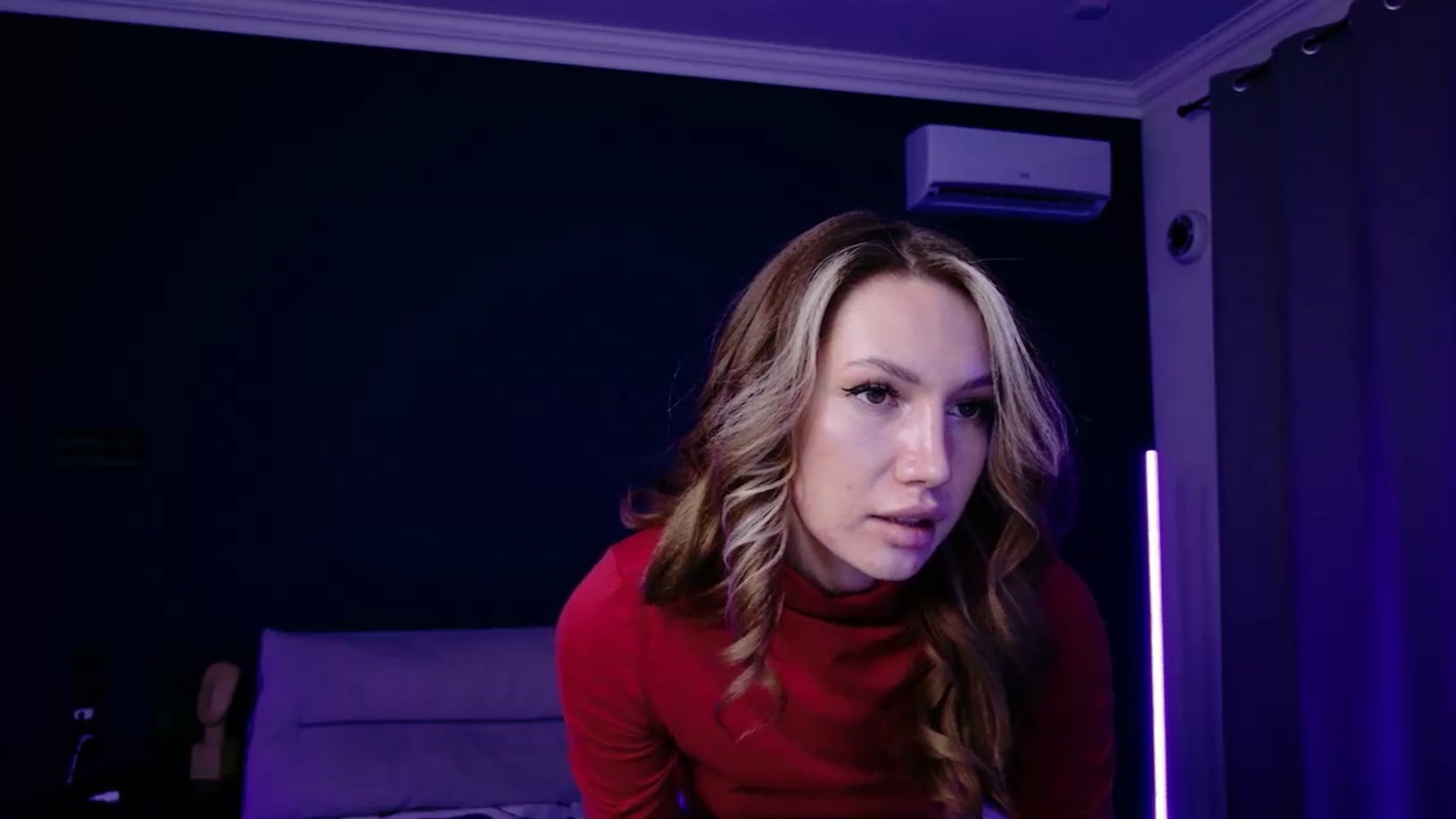 Gallery image thumbnail from LovelyGin's myfreecams stream on, 02/18/2026, 20:18 image 20 of 20