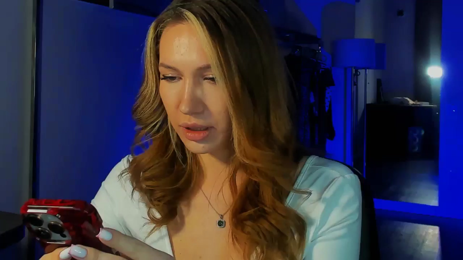 Gallery image thumbnail from LovelyGin's myfreecams stream on, 02/19/2026, 15:00 image 18 of 20