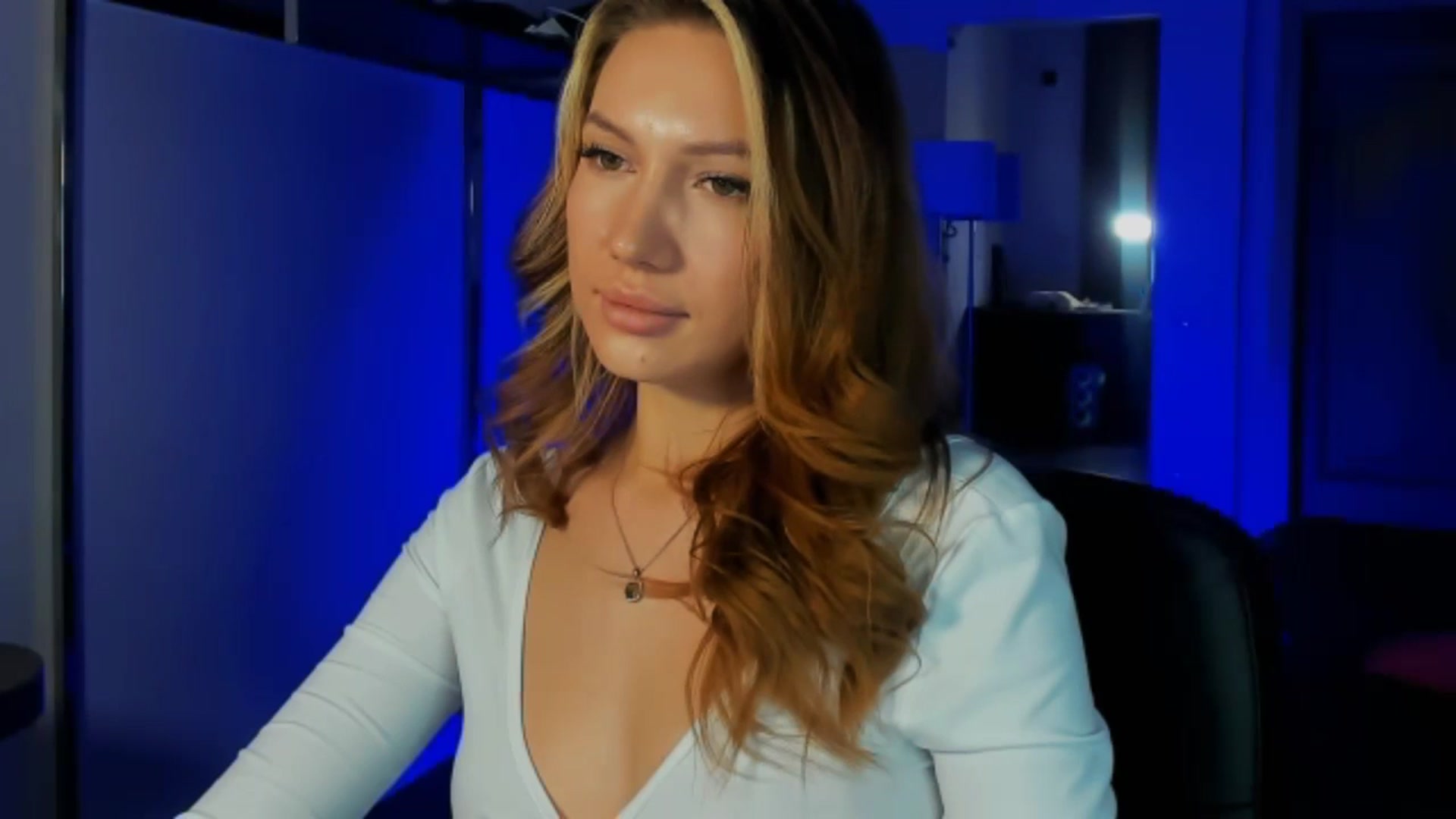 Gallery image thumbnail from LovelyGin's myfreecams stream on, 02/19/2026, 17:10 image 8 of 20