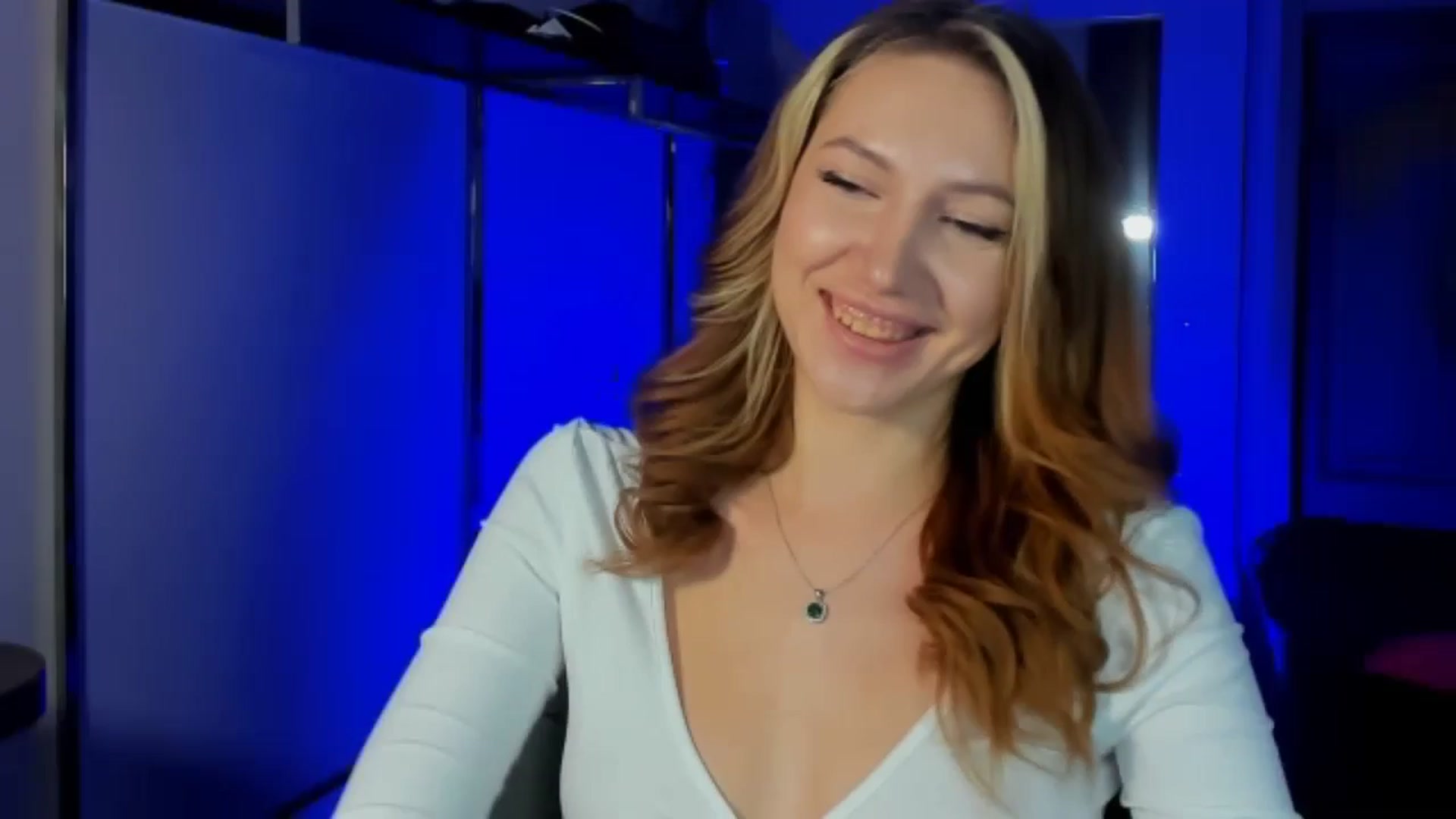 Gallery image thumbnail from LovelyGin's myfreecams stream on, 02/19/2026, 17:10 image 1 of 20