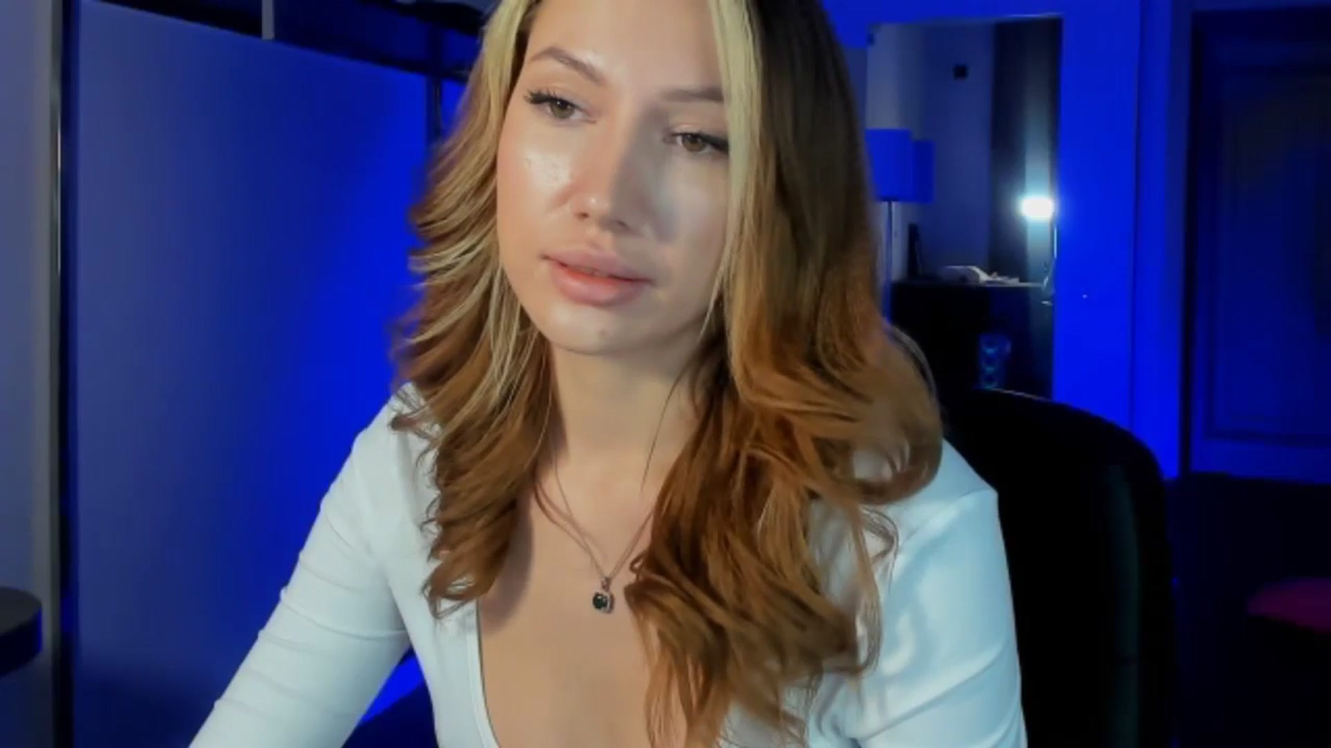 Gallery image thumbnail from LovelyGin's myfreecams stream on, 02/19/2026, 17:10 image 2 of 20