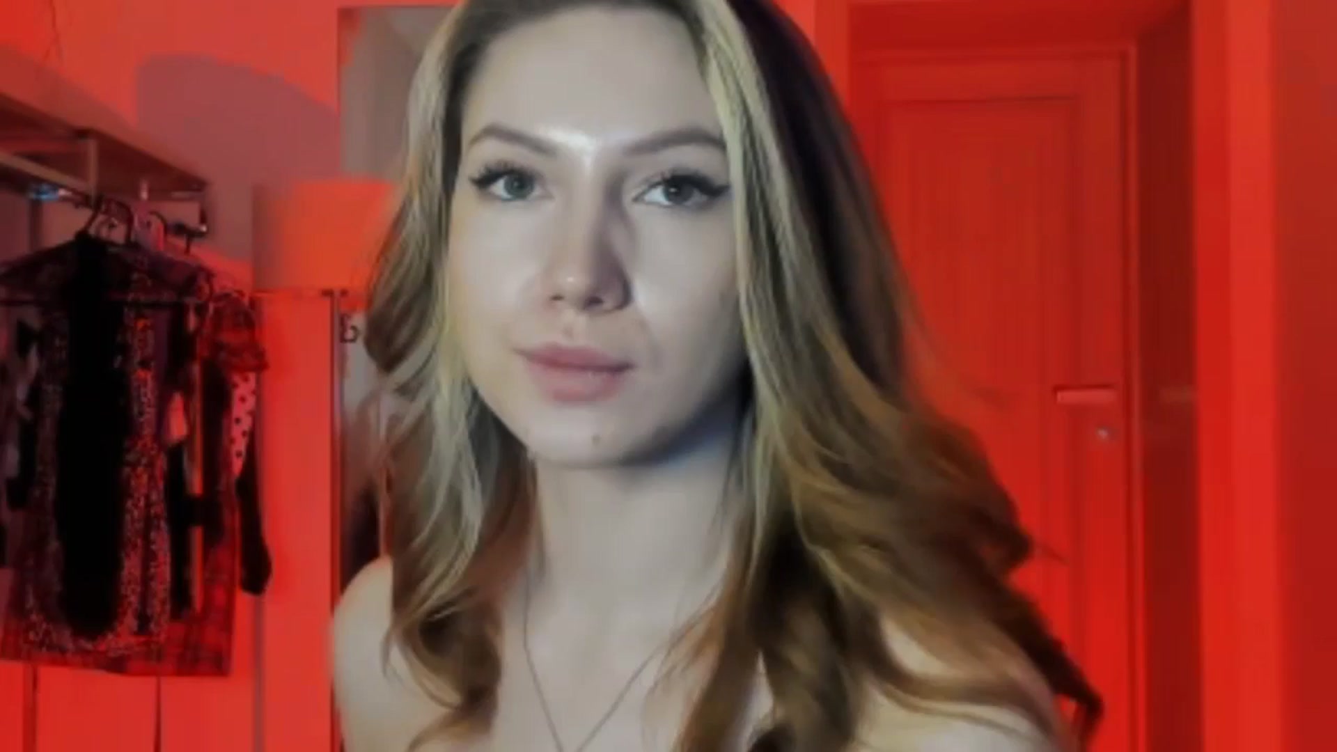Gallery image thumbnail from LovelyGin's myfreecams stream on, 02/19/2026, 21:40 image 1 of 20