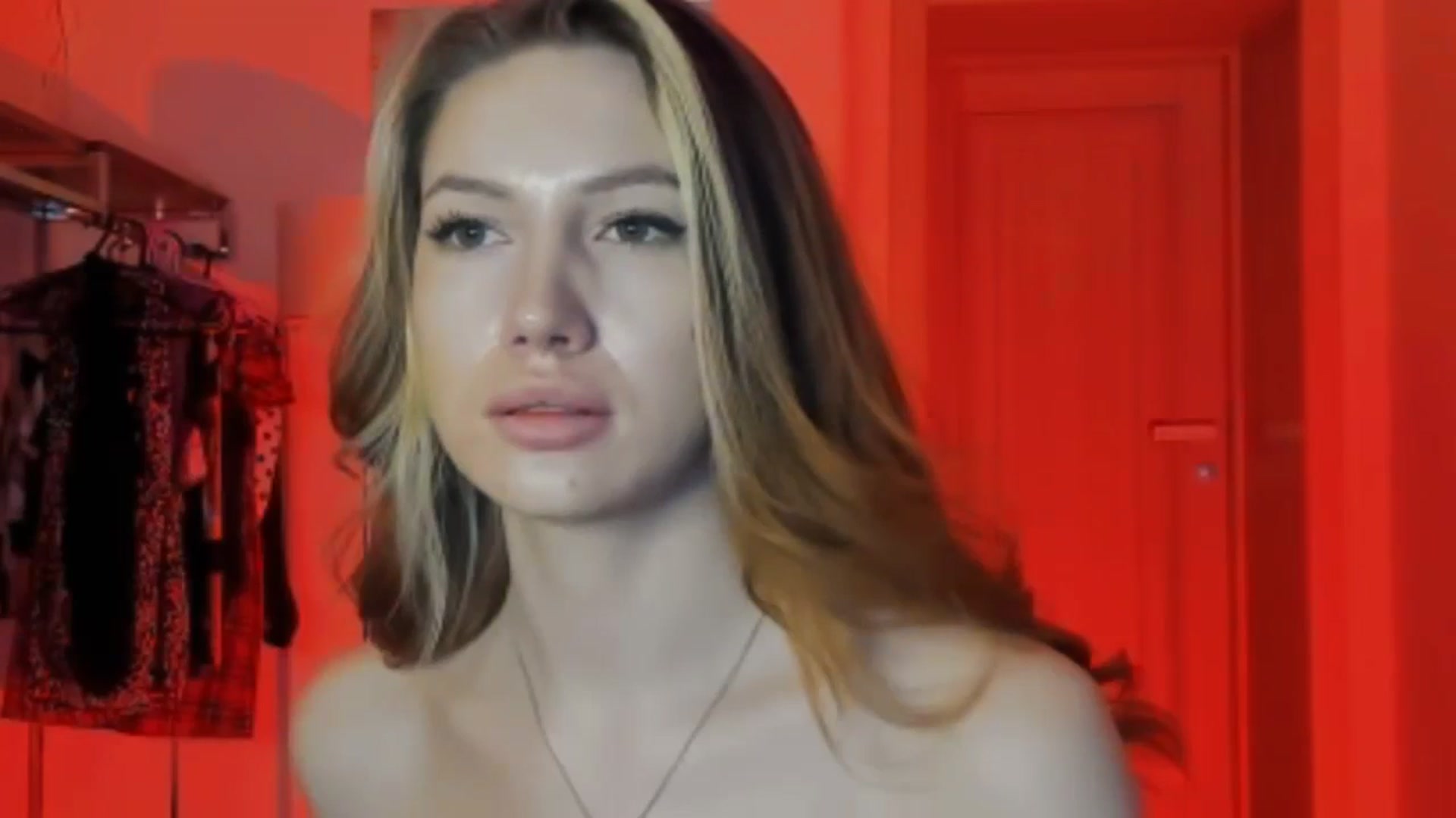 Gallery image thumbnail from LovelyGin's myfreecams stream on, 02/19/2026, 21:40 image 2 of 20