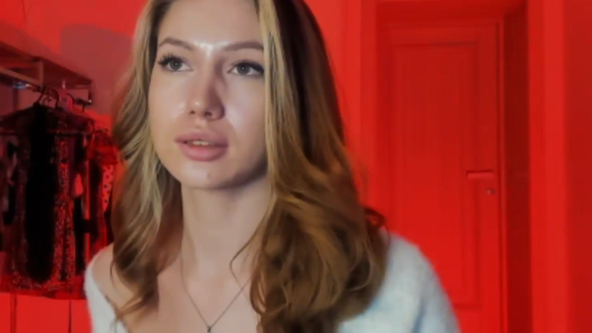 Gallery image thumbnail from LovelyGin's myfreecams stream on, 02/19/2026, 21:40 image 3 of 20