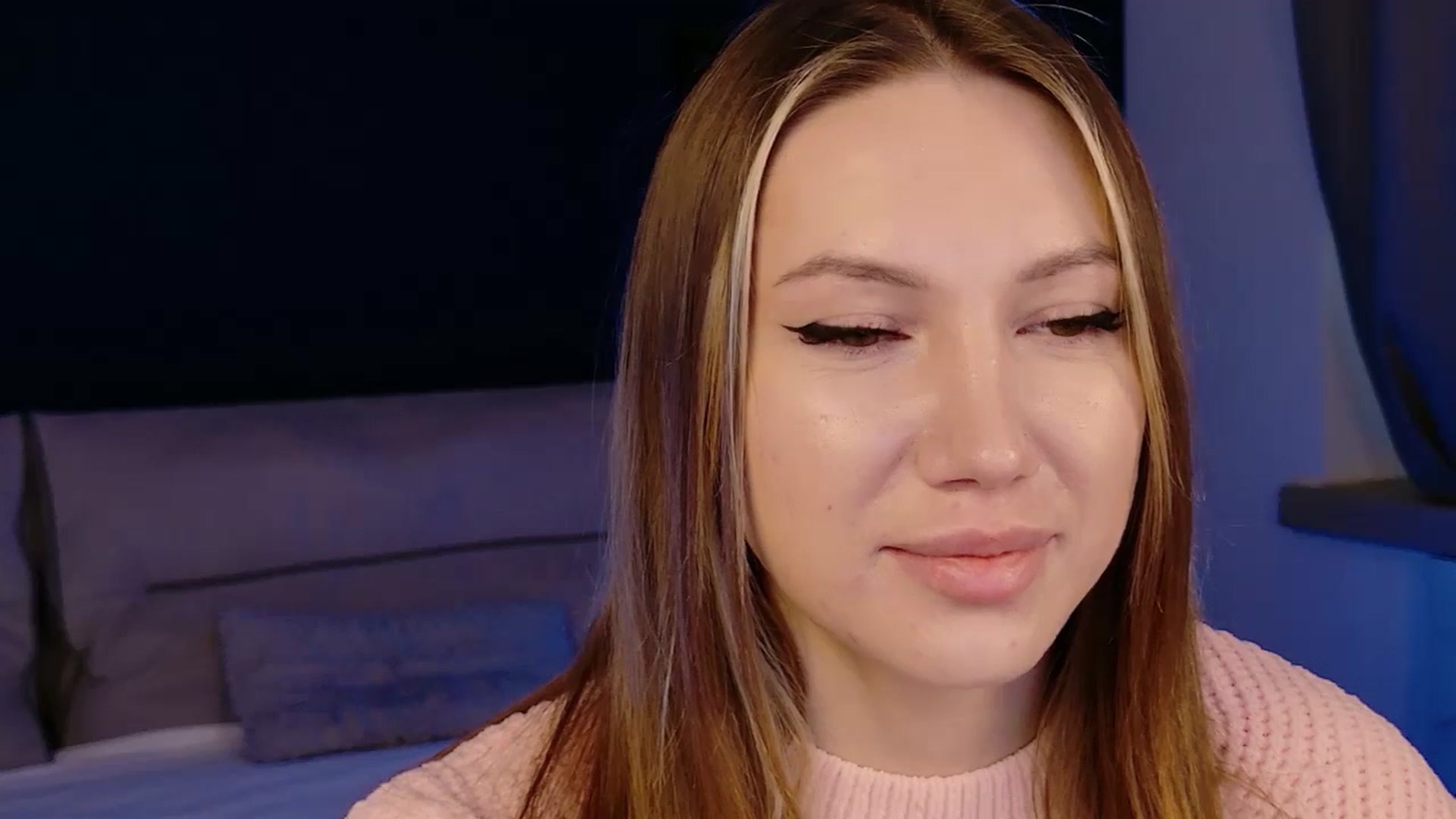 Gallery image thumbnail from LovelyGin's myfreecams stream on, 02/20/2026, 14:59 image 7 of 20