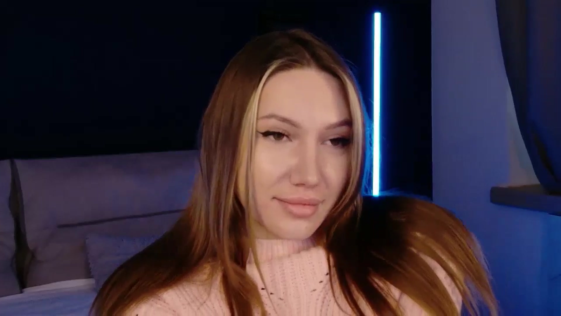 Gallery image thumbnail from LovelyGin's myfreecams stream on, 02/20/2026, 14:59 image 5 of 20