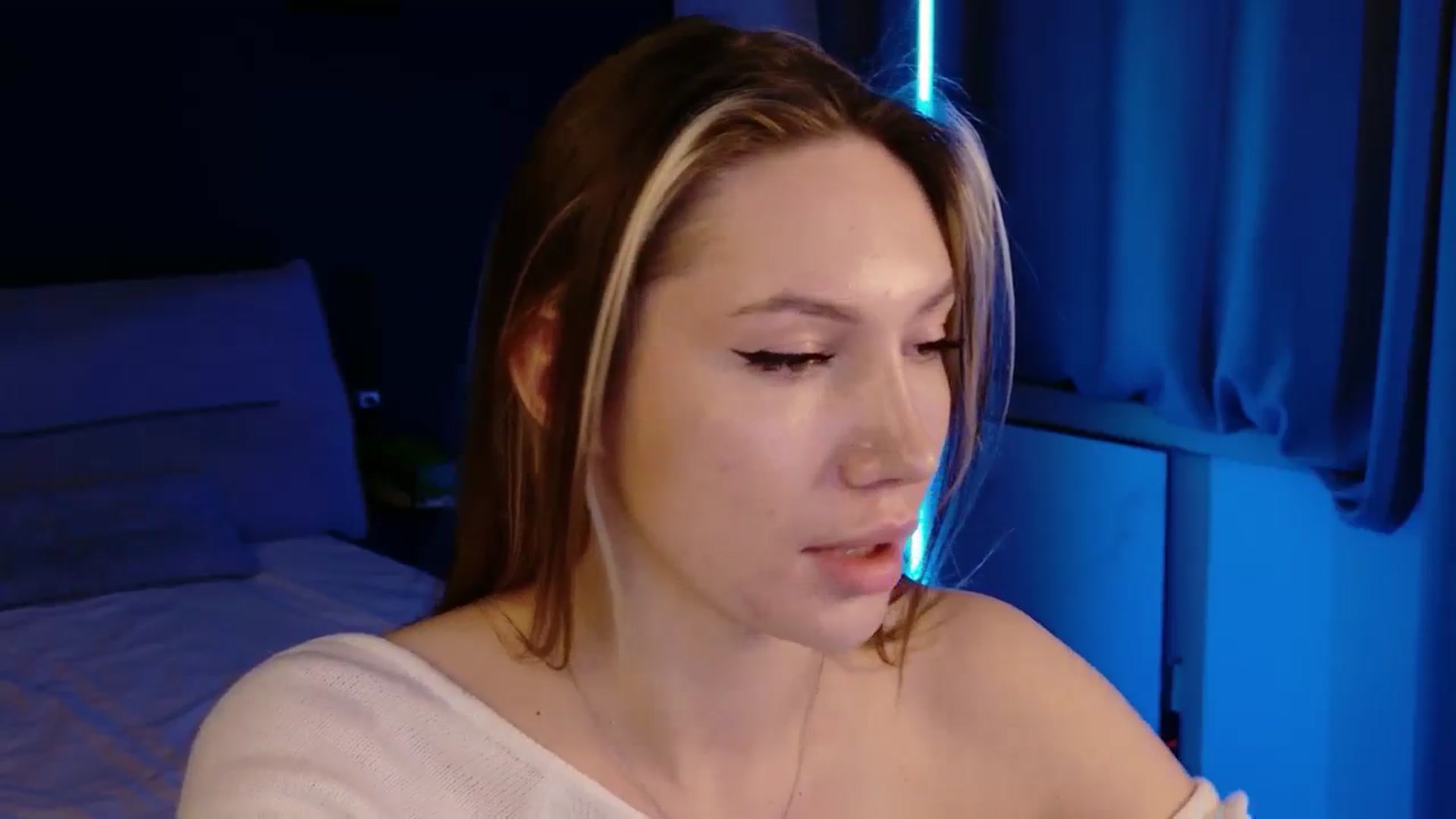 Gallery image thumbnail from LovelyGin's myfreecams stream on, 02/20/2026, 15:56 image 7 of 20