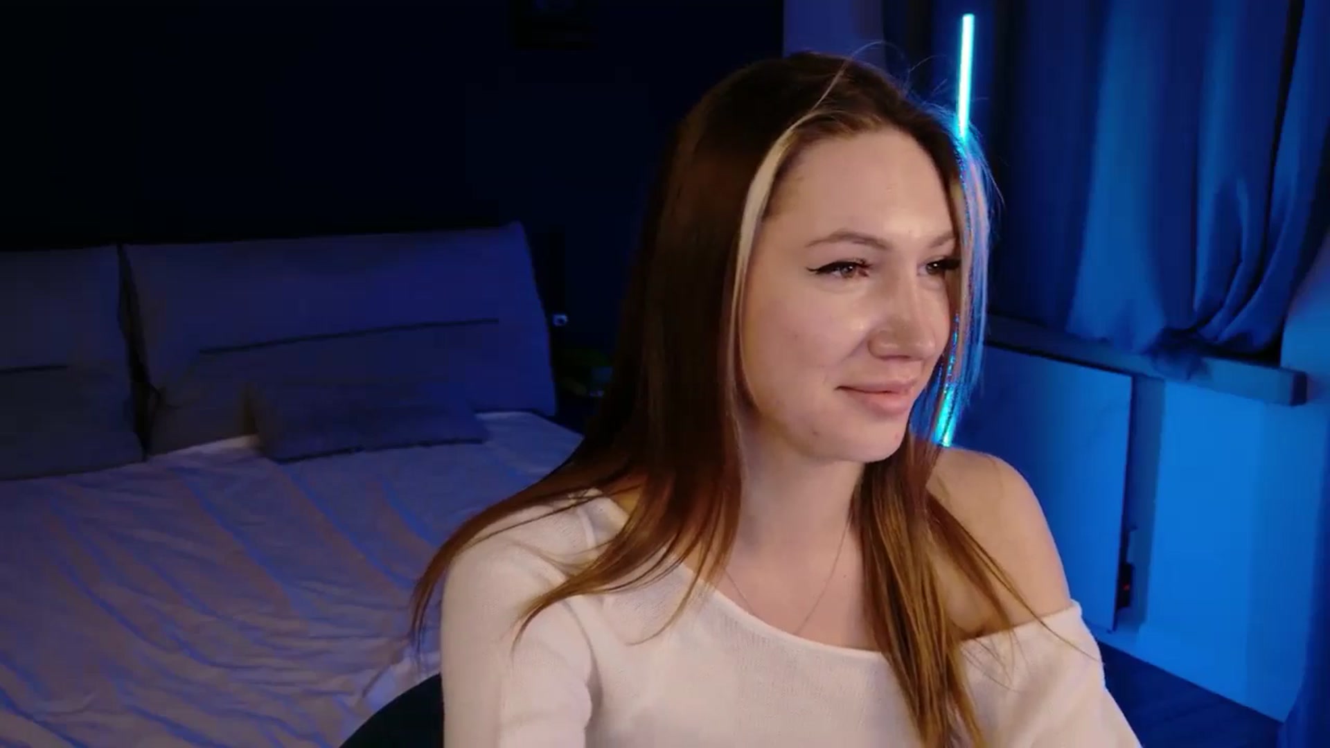 Gallery image thumbnail from LovelyGin's myfreecams stream on, 02/20/2026, 16:41 image 5 of 20