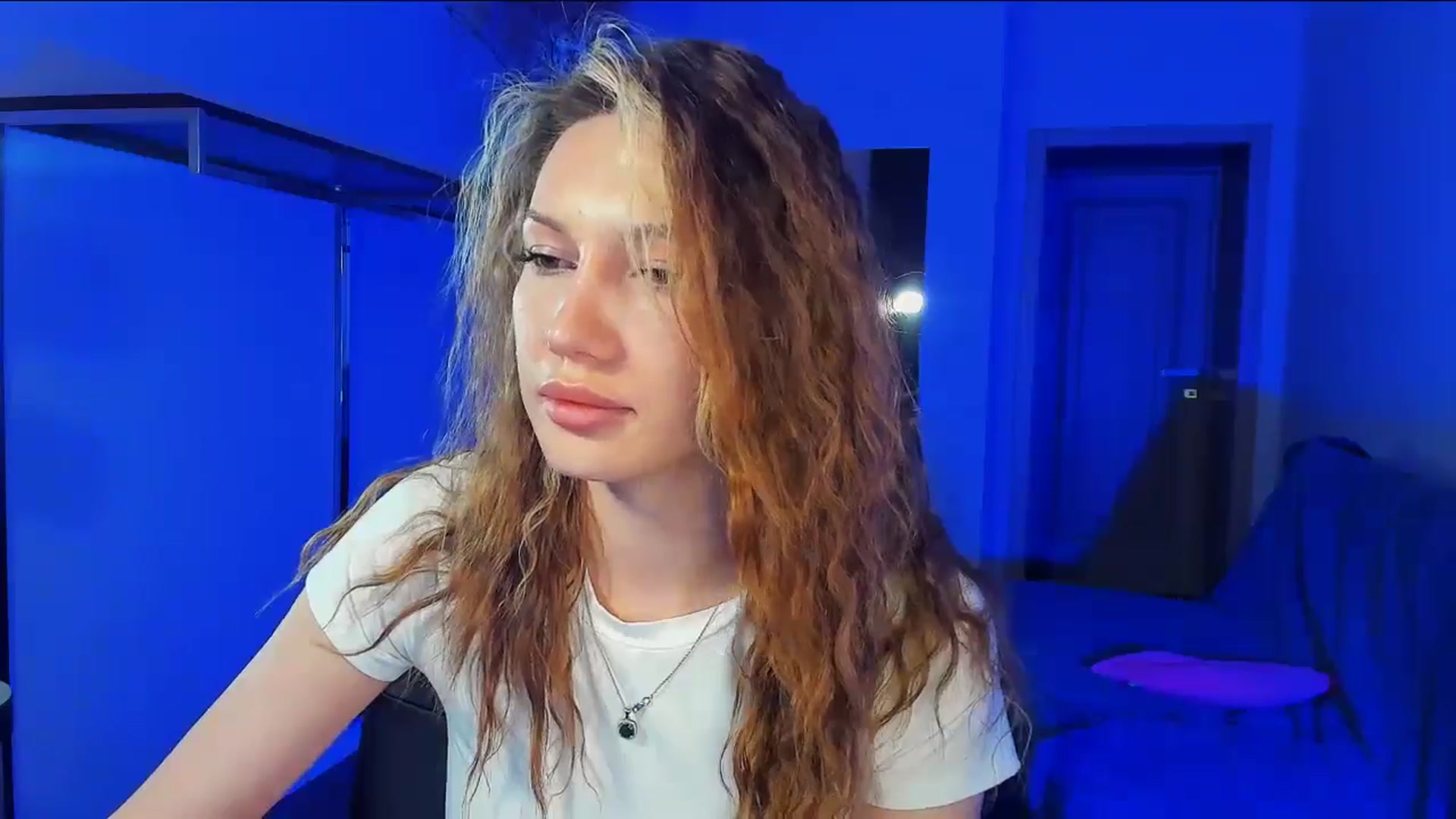 Gallery image thumbnail from LovelyGin's myfreecams stream on, 02/24/2026, 15:45 image 12 of 20