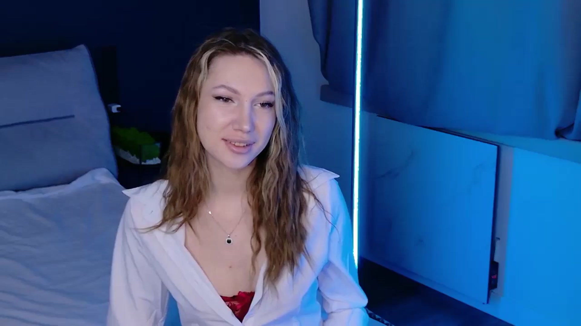 Gallery image thumbnail from LovelyGin's myfreecams stream on, 02/25/2026, 18:02 image 1 of 20
