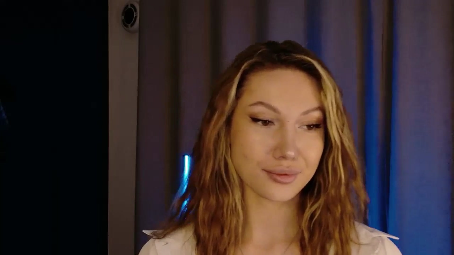 Gallery image thumbnail from LovelyGin's myfreecams stream on, 02/25/2026, 18:02 image 2 of 20