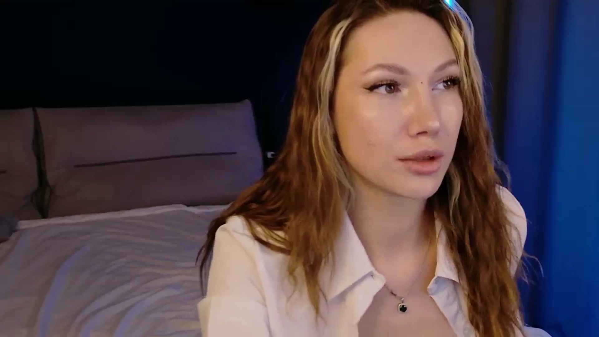 Gallery image thumbnail from LovelyGin's myfreecams stream on, 02/25/2026, 18:02 image 10 of 20
