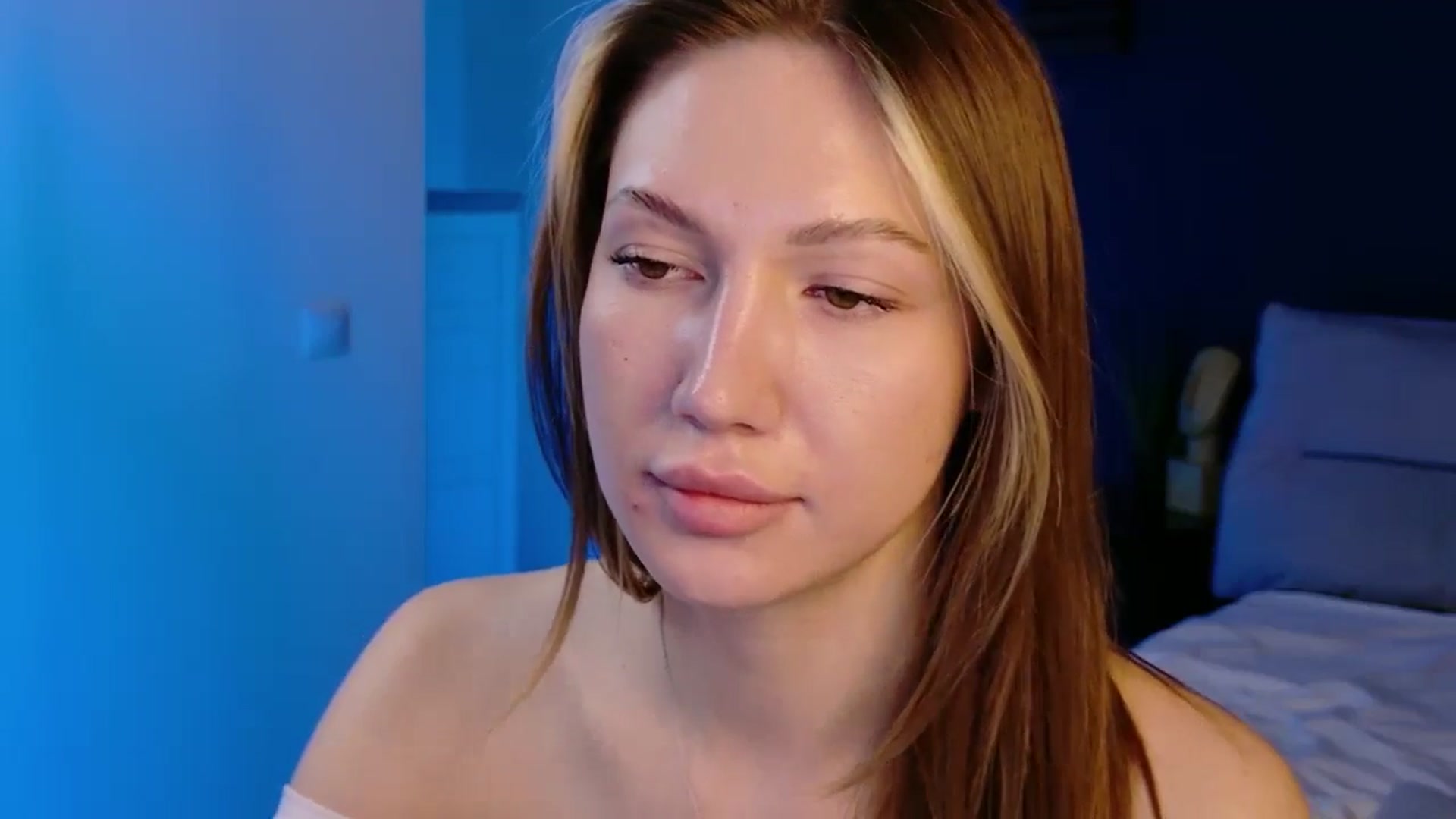 Gallery image thumbnail from LovelyGin's myfreecams stream on, 02/27/2026, 18:40 image 19 of 20