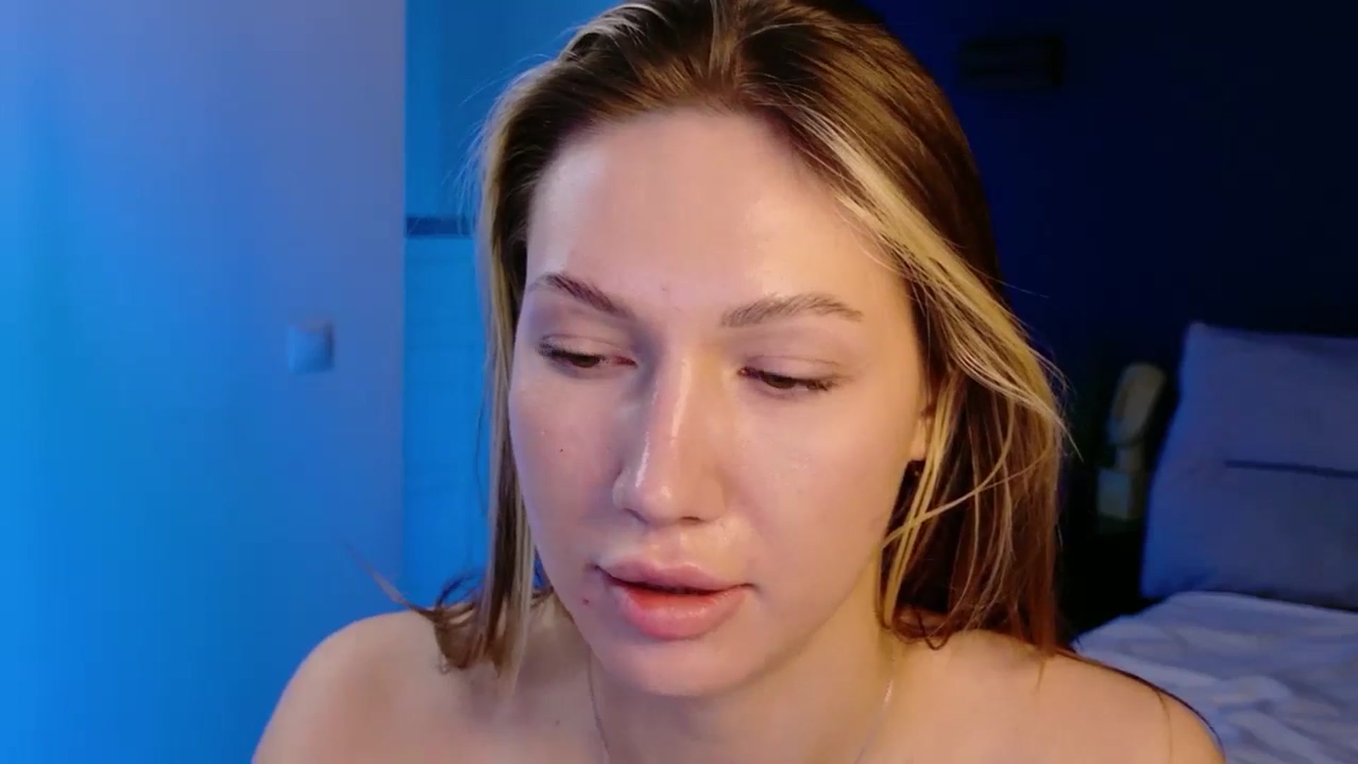 Gallery image thumbnail from LovelyGin's myfreecams stream on, 02/27/2026, 18:40 image 13 of 20