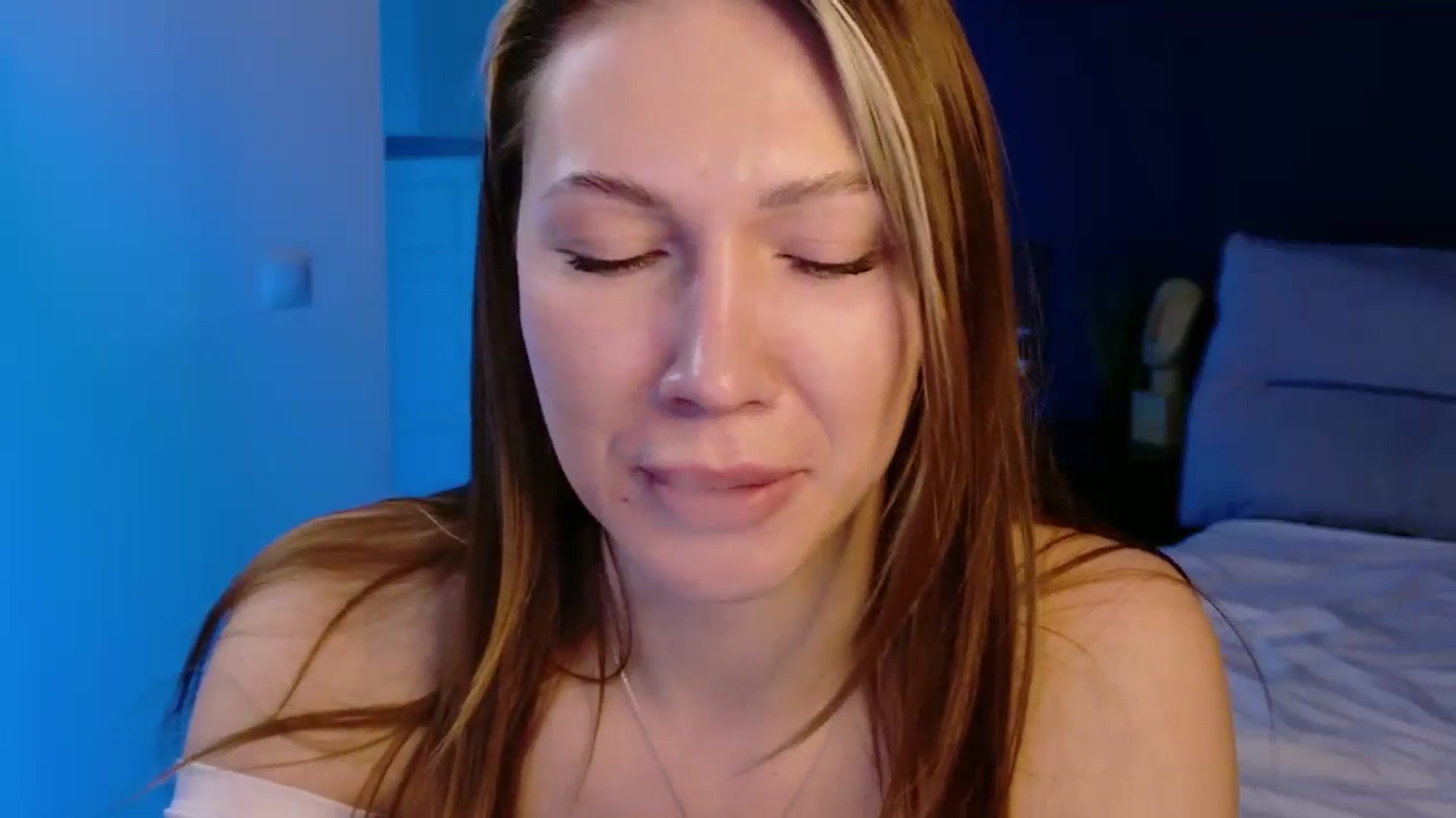 Gallery image thumbnail from LovelyGin's myfreecams stream on, 02/27/2026, 18:40 image 3 of 20