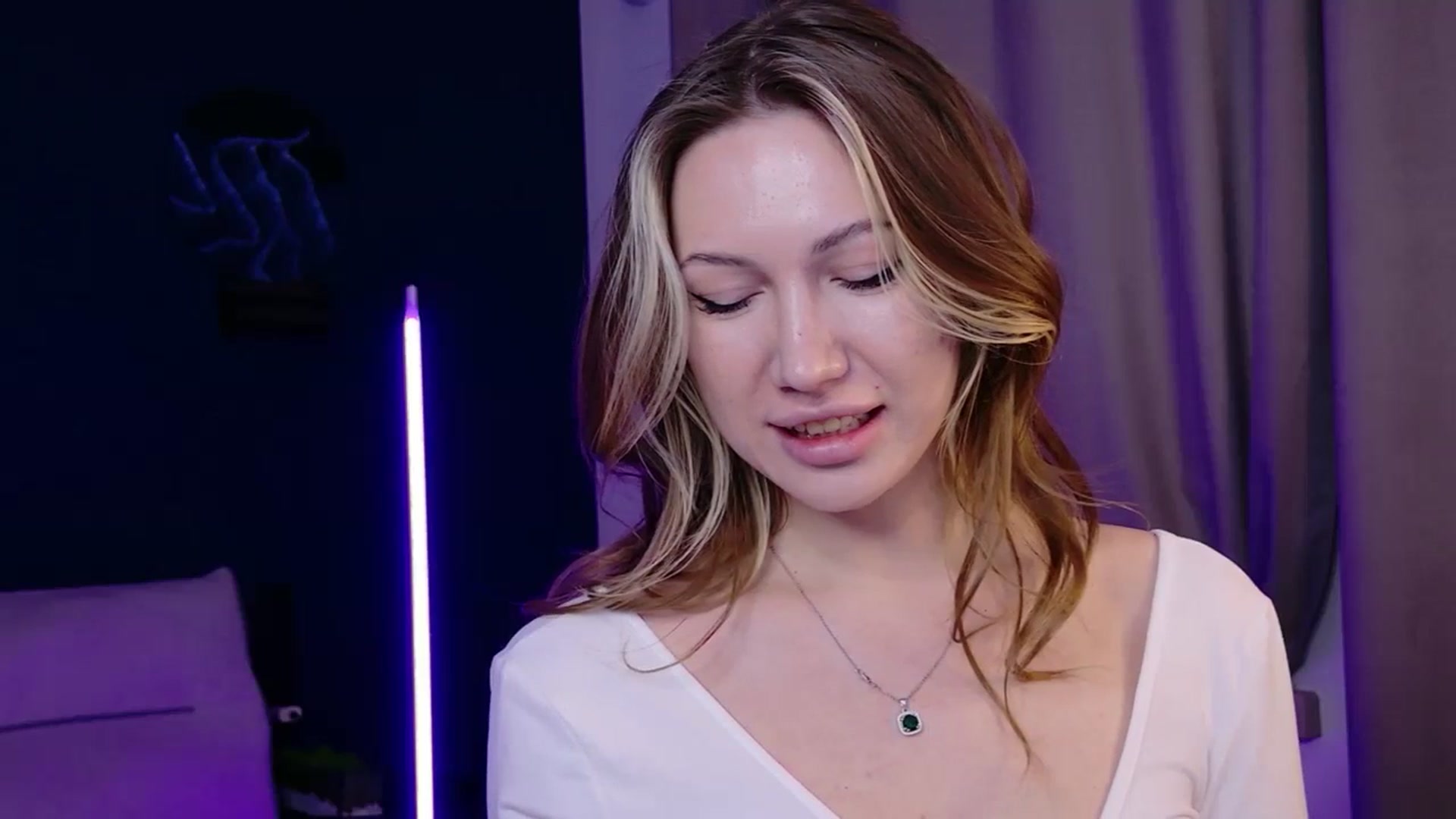 Gallery image thumbnail from LovelyGin's myfreecams stream on, 03/02/2026, 15:21 image 7 of 20