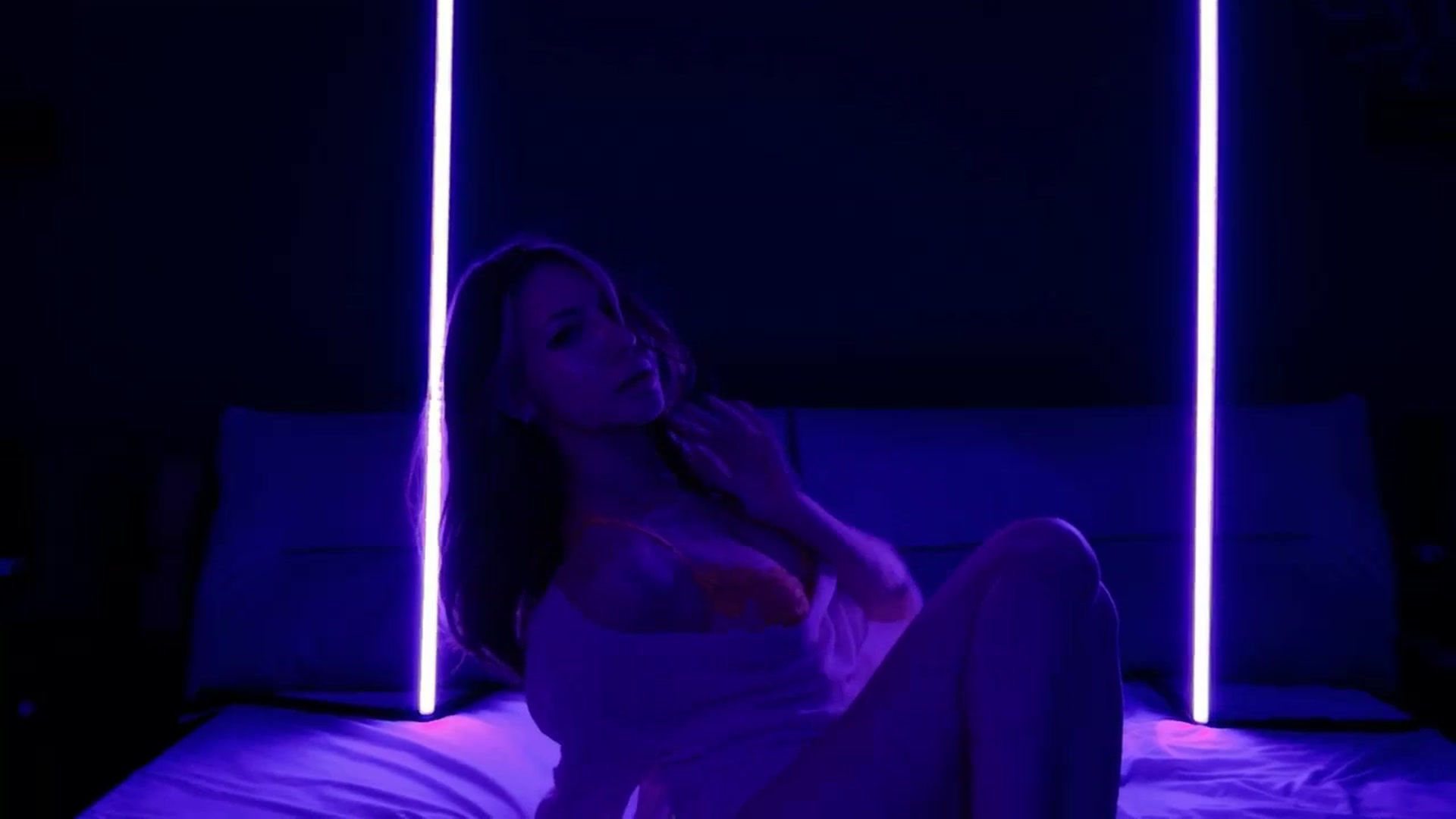 Gallery image thumbnail from LovelyGin's myfreecams stream on, 03/02/2026, 16:59 image 3 of 20