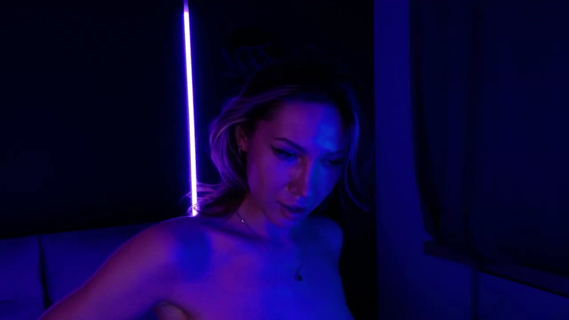 Gallery image thumbnail from LovelyGin's myfreecams stream on, 03/02/2026, 16:59 image 13 of 20