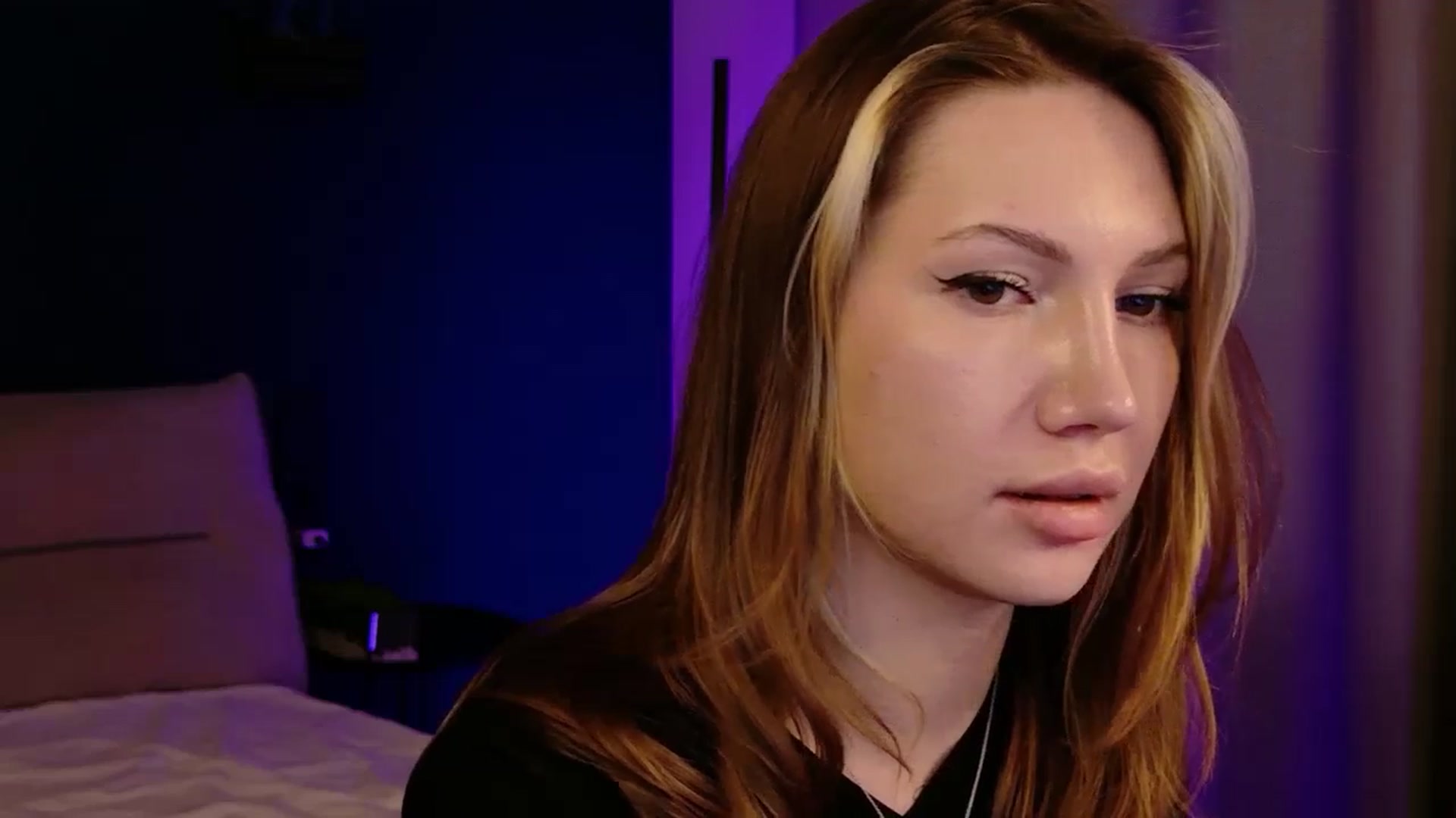 Gallery image thumbnail from LovelyGin's myfreecams stream on, 03/05/2026, 17:57 image 4 of 20