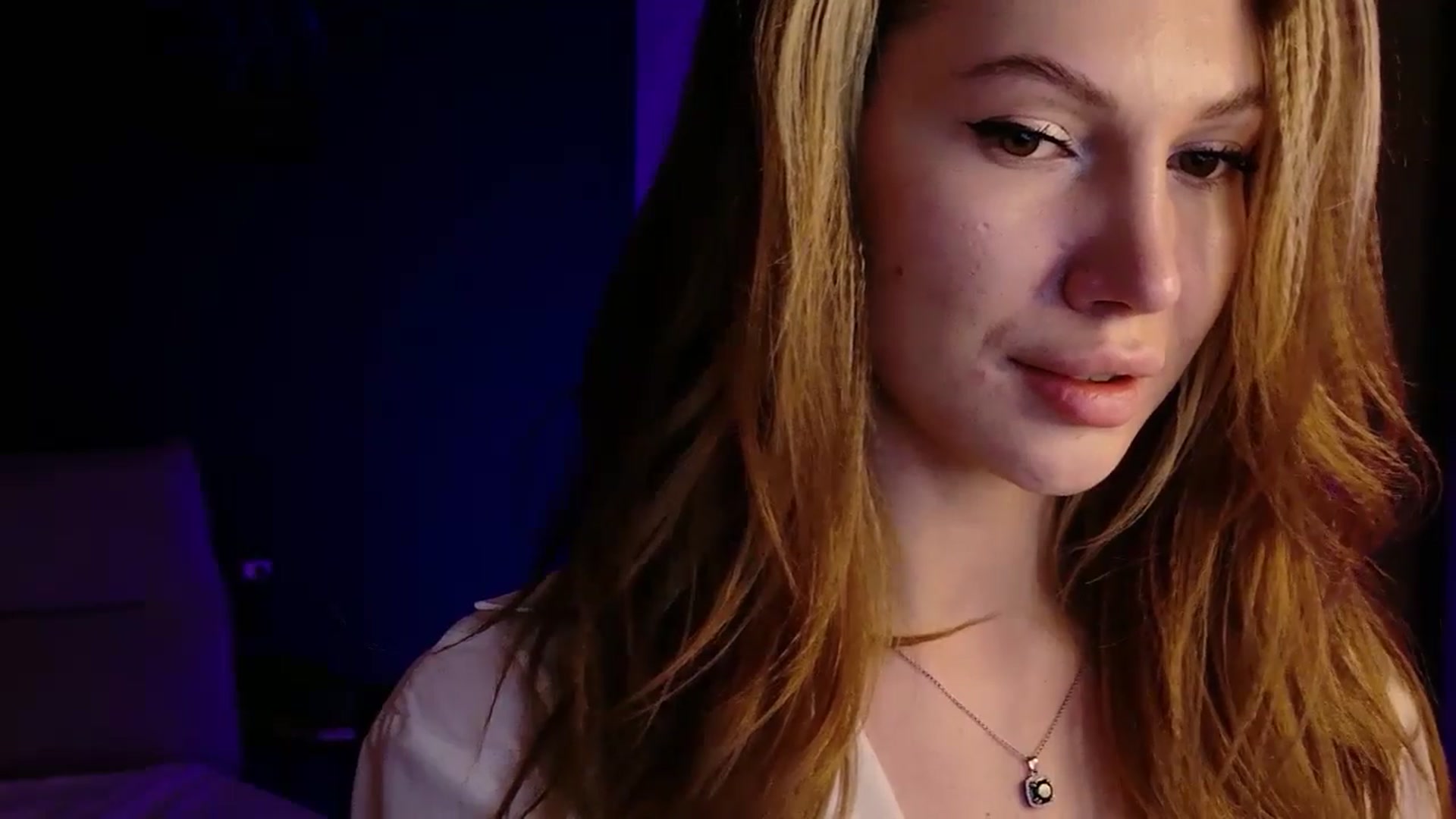 Gallery image thumbnail from LovelyGin's myfreecams stream on, 03/11/2026, 21:05 image 2 of 20