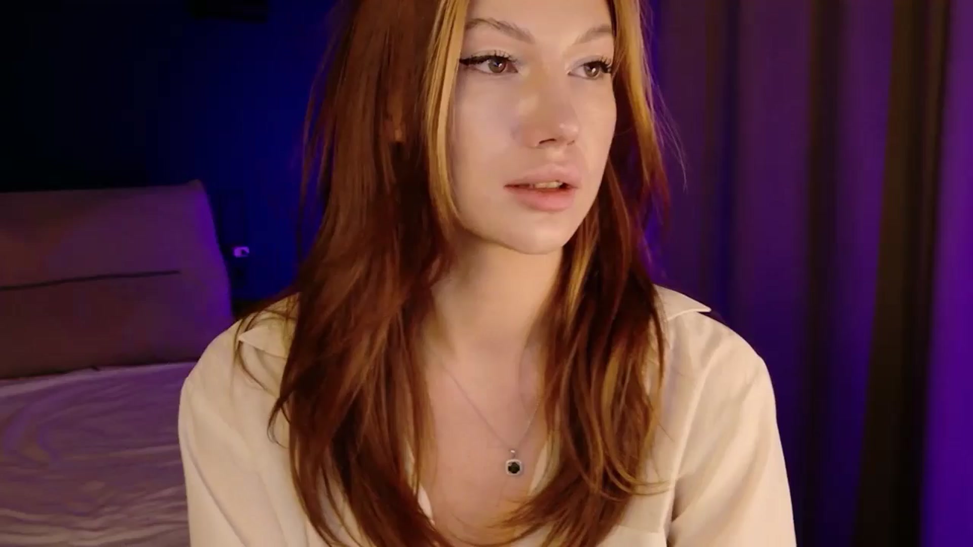 Gallery image thumbnail from LovelyGin's myfreecams stream on, 03/12/2026, 18:09 image 1 of 20