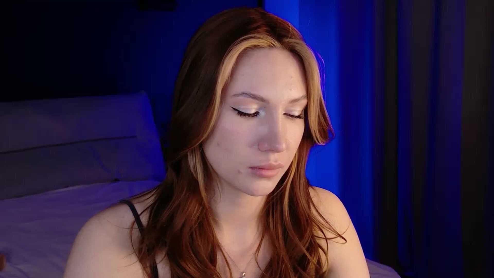 Gallery image thumbnail from LovelyGin's myfreecams stream on, 03/13/2026, 17:03 image 4 of 20