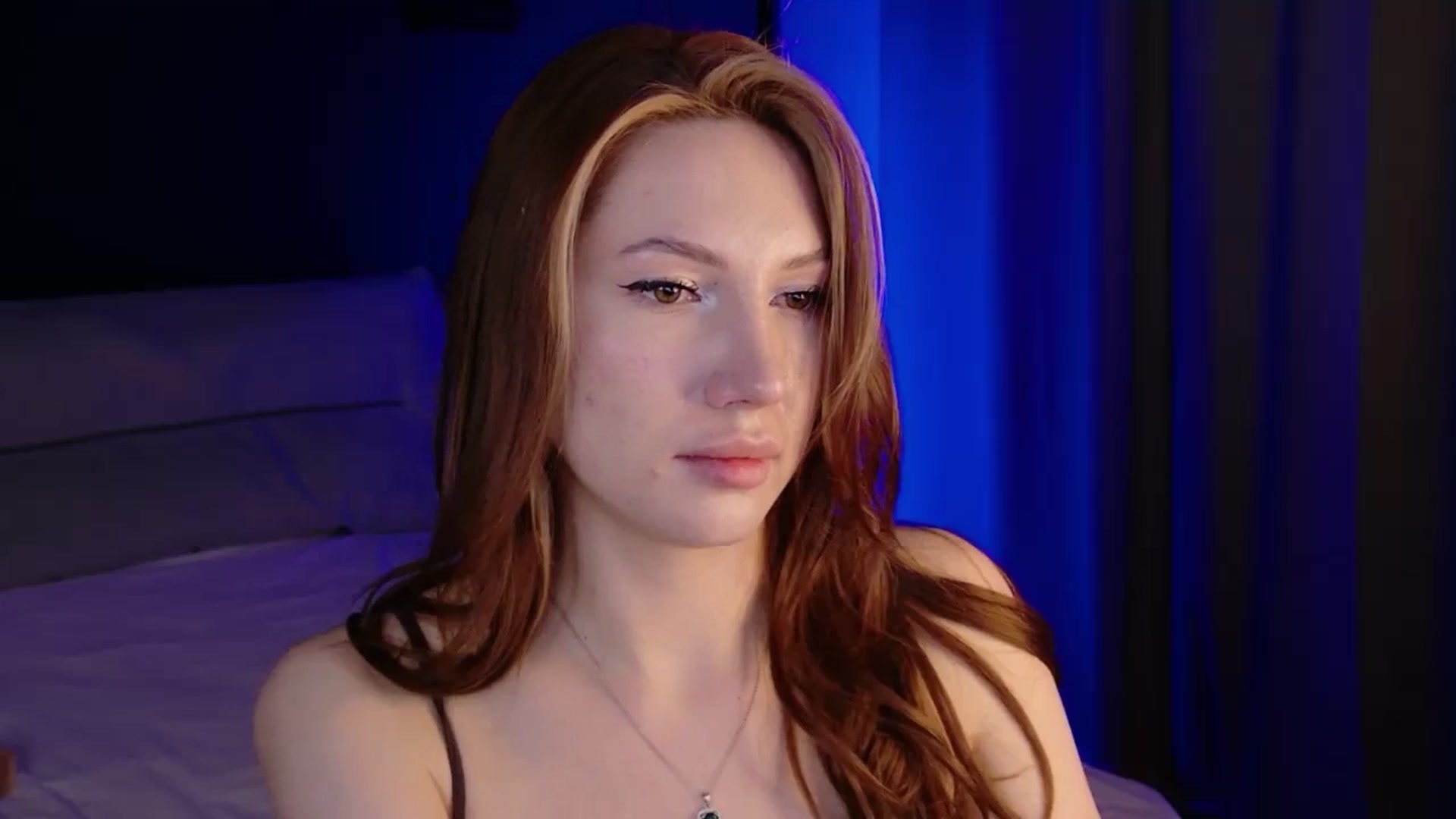 Gallery image thumbnail from LovelyGin's myfreecams stream on, 03/13/2026, 17:03 image 13 of 20