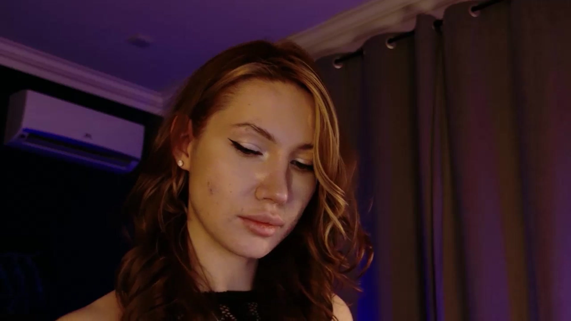 Gallery image thumbnail from LovelyGin's myfreecams stream on, 03/17/2026, 17:41 image 19 of 20
