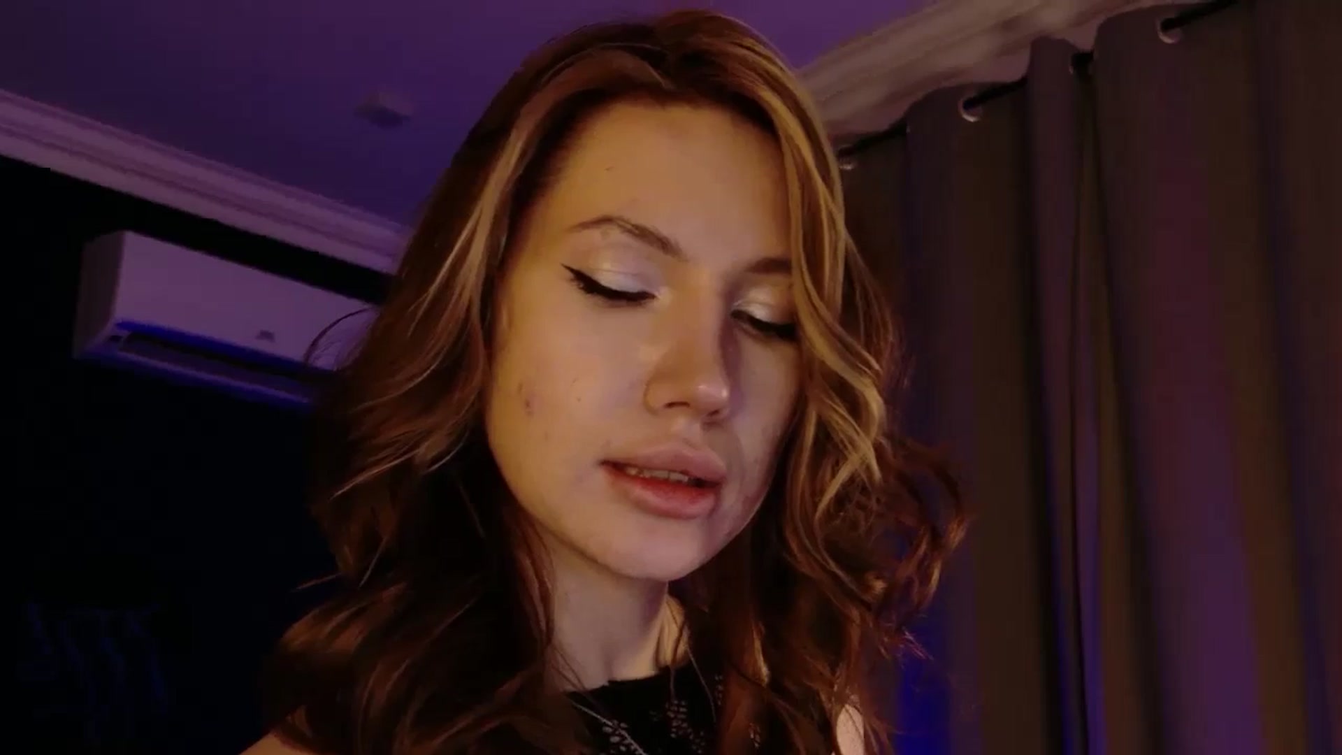 Gallery image thumbnail from LovelyGin's myfreecams stream on, 03/17/2026, 17:41 image 17 of 20