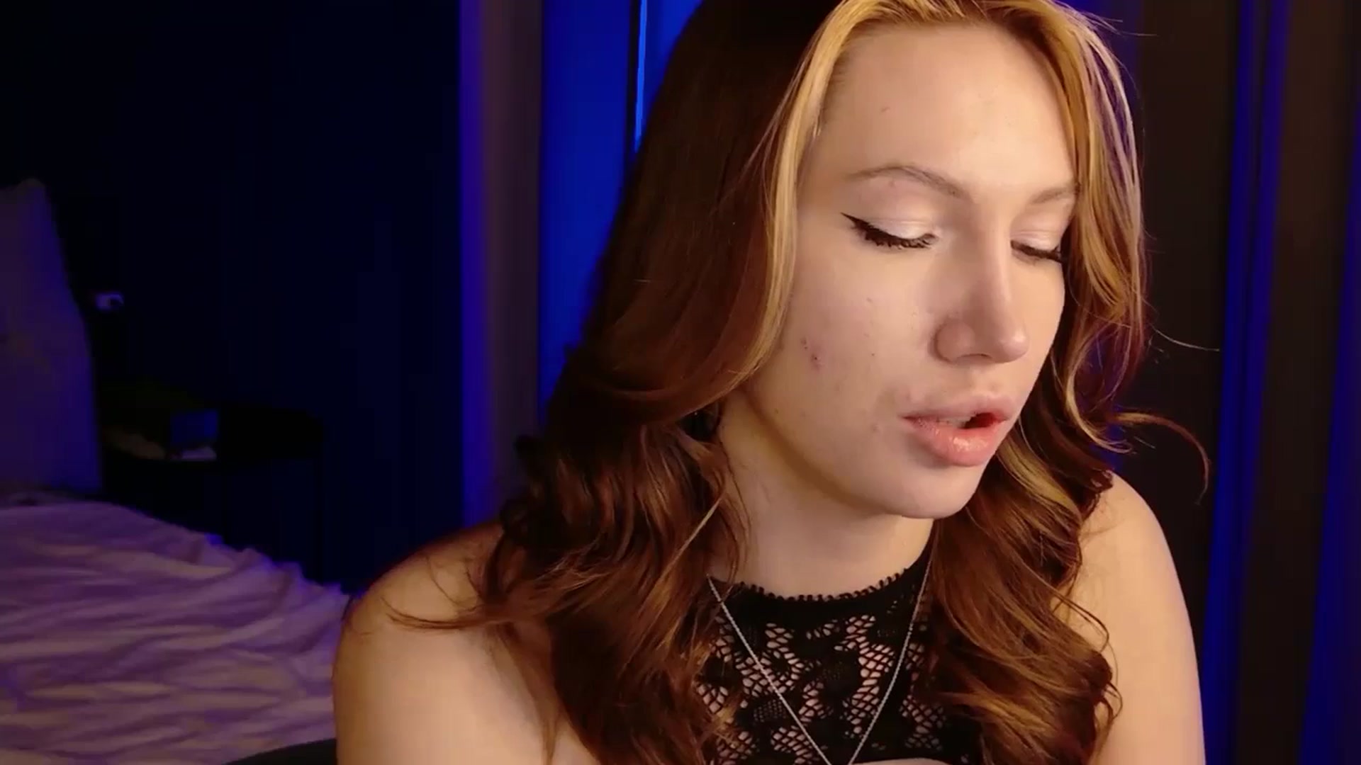 Gallery image thumbnail from LovelyGin's myfreecams stream on, 03/17/2026, 19:25 image 18 of 20