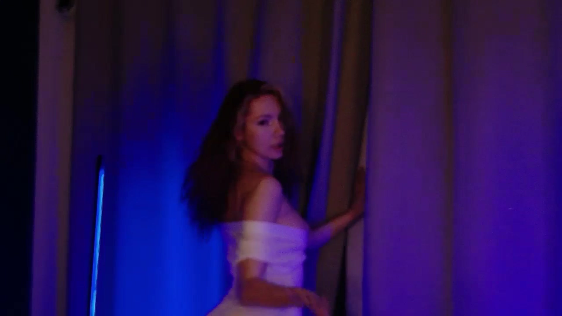 Gallery image thumbnail from LovelyGin's myfreecams stream on, 03/25/2026, 18:55 image 4 of 20
