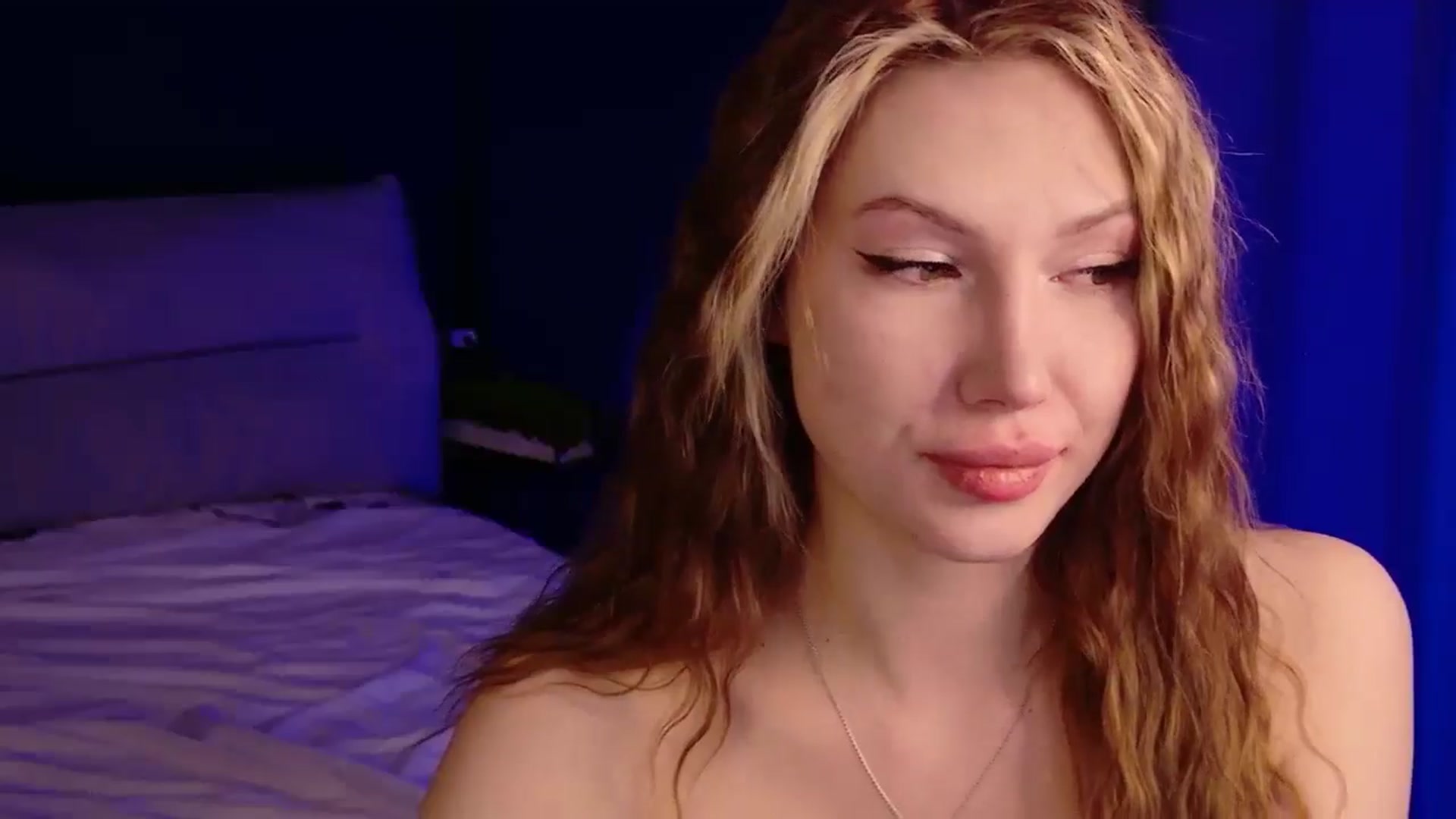 Gallery image thumbnail from LovelyGin's myfreecams stream on, 03/31/2026, 20:04 image 14 of 20
