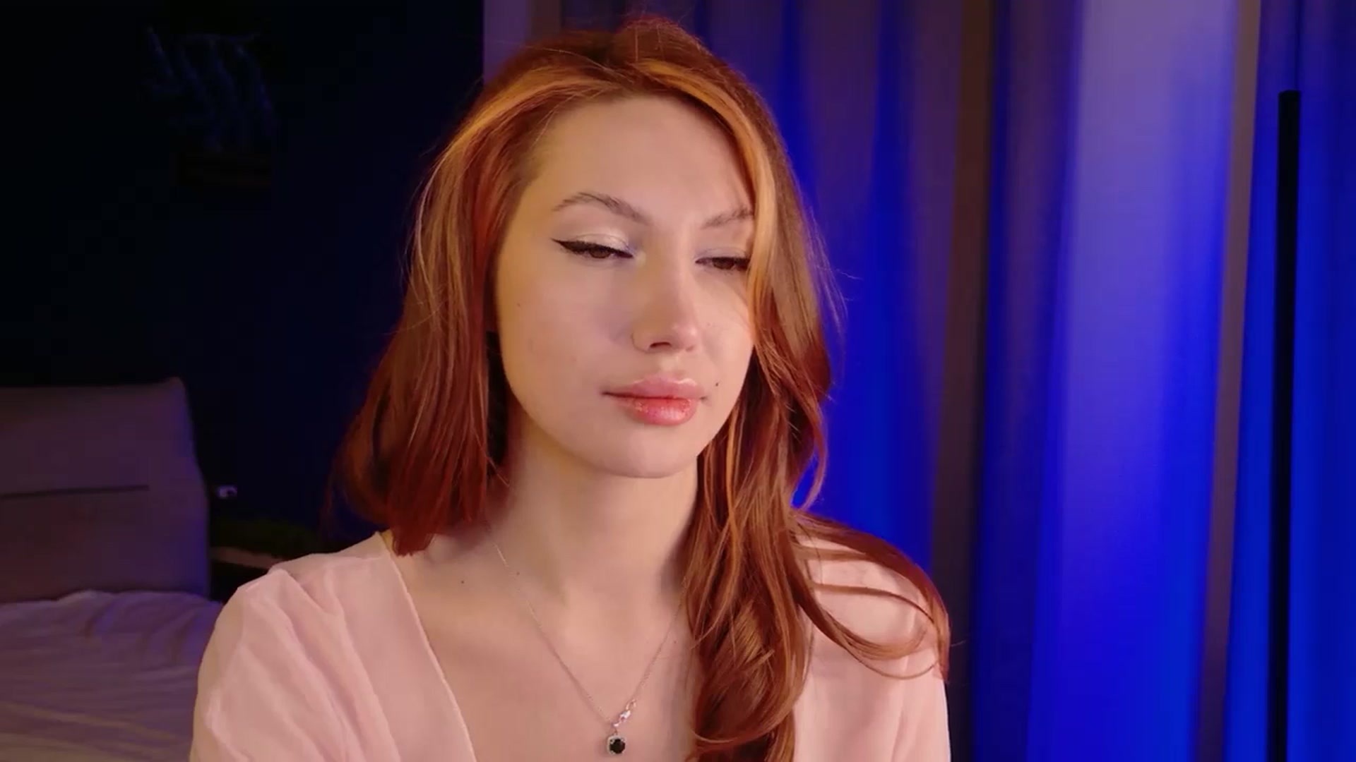 Gallery image thumbnail from LovelyGin's myfreecams stream on, 04/07/2026, 18:11 image 17 of 20