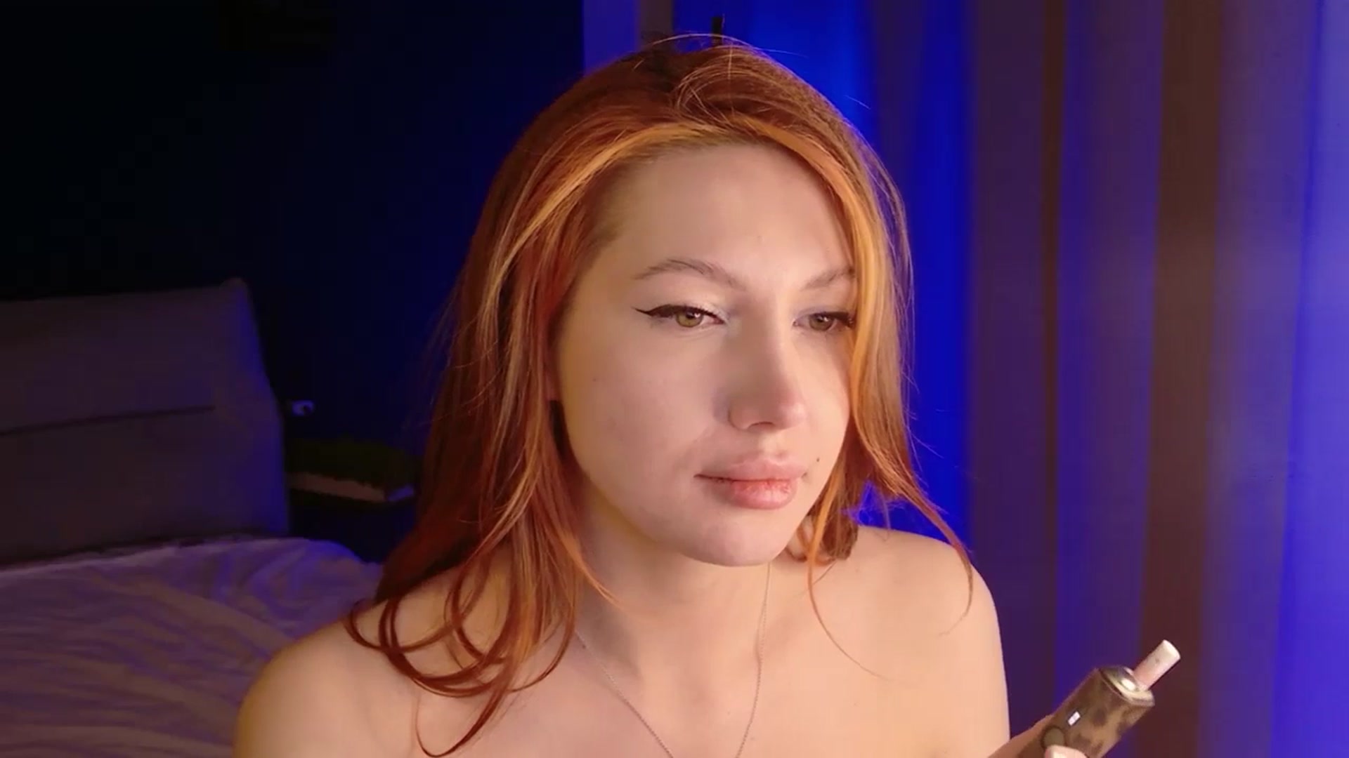 Gallery image thumbnail from LovelyGin's myfreecams stream on, 04/07/2026, 20:10 image 12 of 20