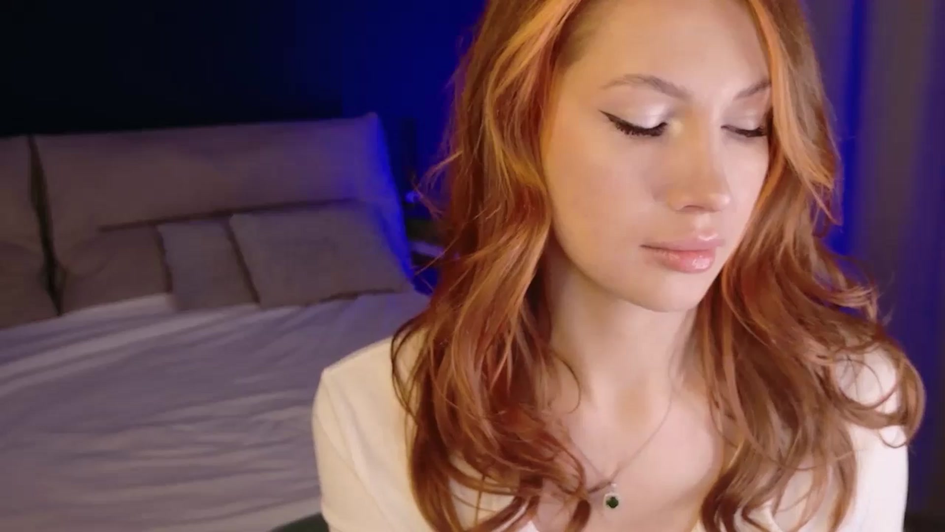 Gallery image thumbnail from LovelyGin's myfreecams stream on, 04/09/2026, 15:42 image 19 of 20