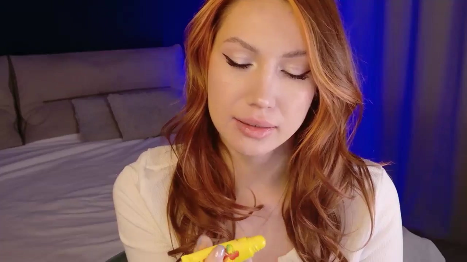 Gallery image thumbnail from LovelyGin's myfreecams stream on, 04/09/2026, 15:42 image 11 of 20