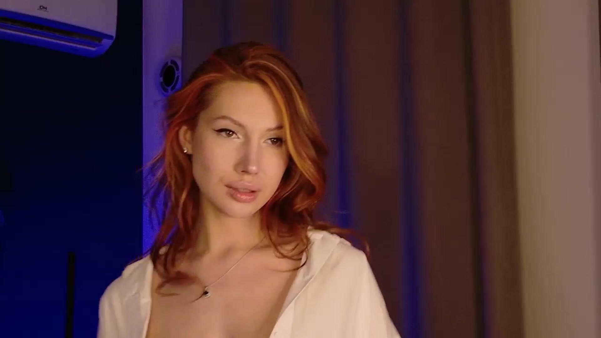 Gallery image thumbnail from LovelyGin's myfreecams stream on, 04/09/2026, 19:31 image 13 of 20