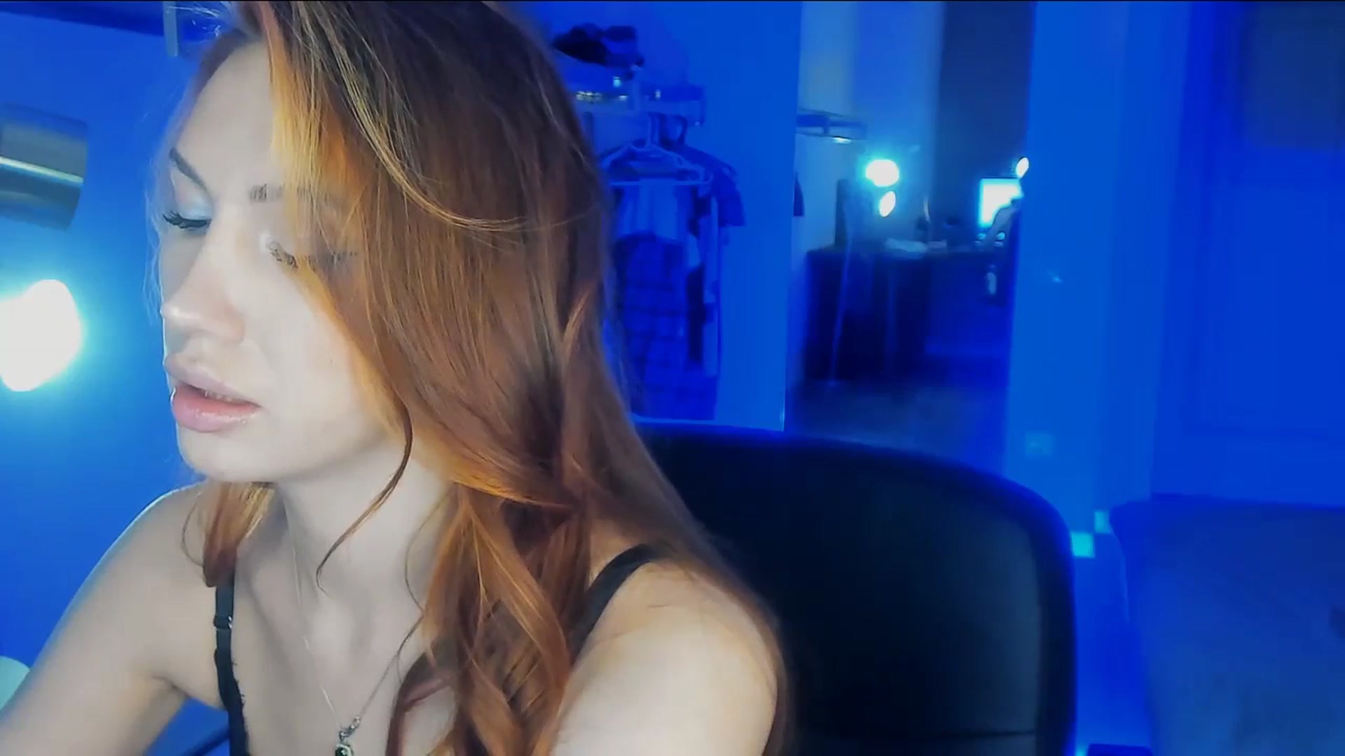 Gallery image thumbnail from LovelyGin's myfreecams stream on, 04/10/2026, 15:28 image 2 of 20