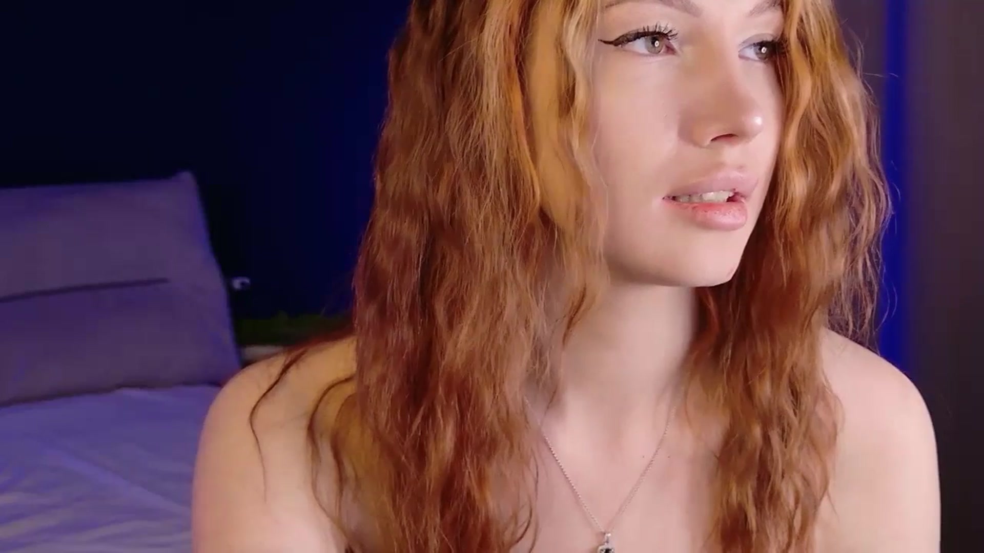 Gallery image thumbnail from LovelyGin's myfreecams stream on, 04/13/2026, 16:57 image 11 of 20