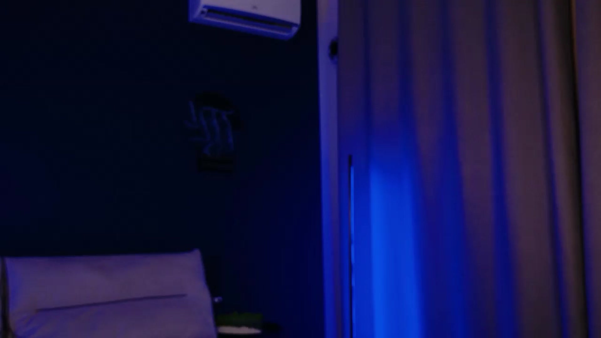 Gallery image thumbnail from LovelyGin's myfreecams stream on, 04/13/2026, 18:42 image 15 of 20