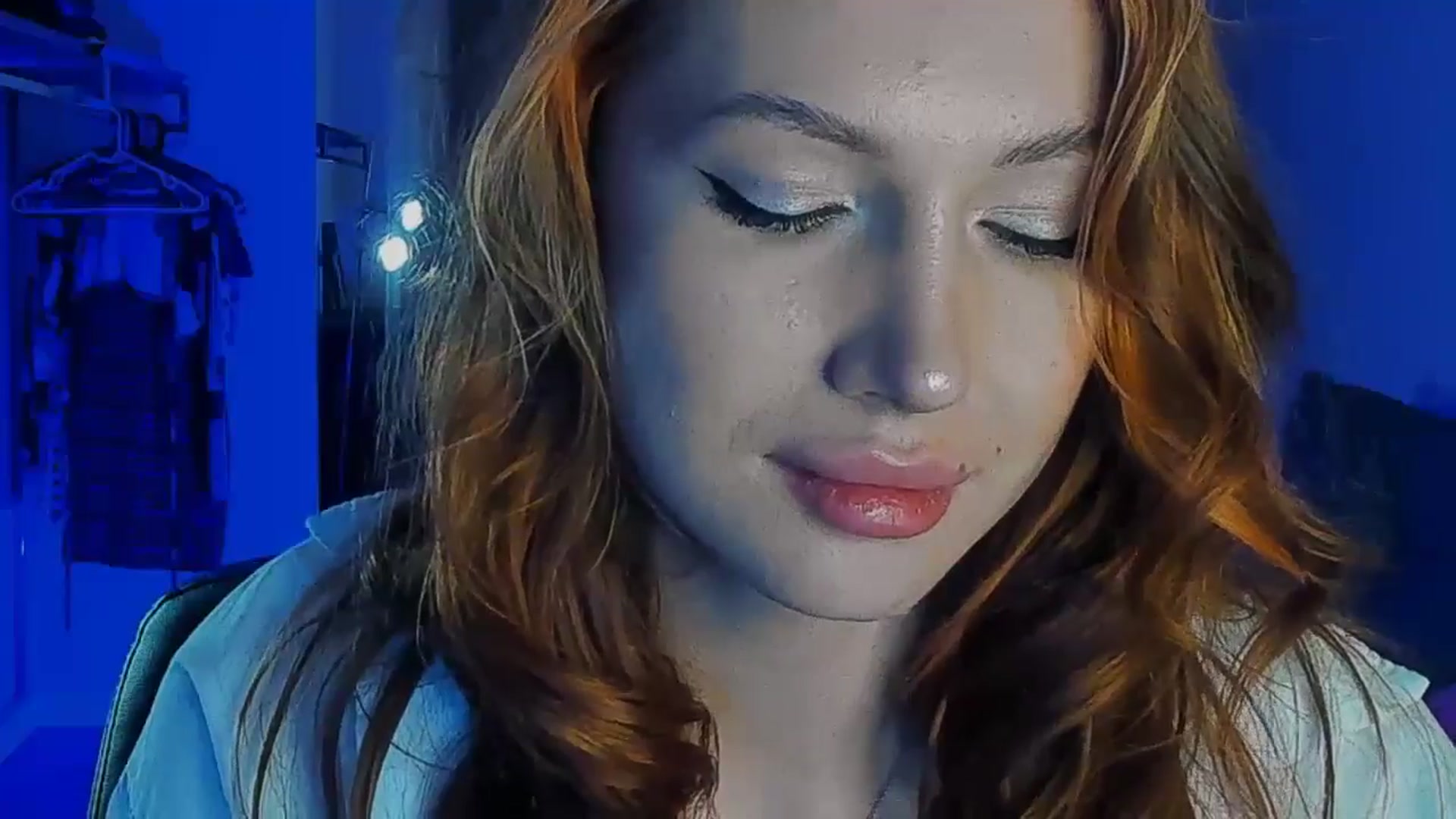 Gallery image thumbnail from LovelyGin's myfreecams stream on, 04/14/2026, 18:31 image 2 of 20
