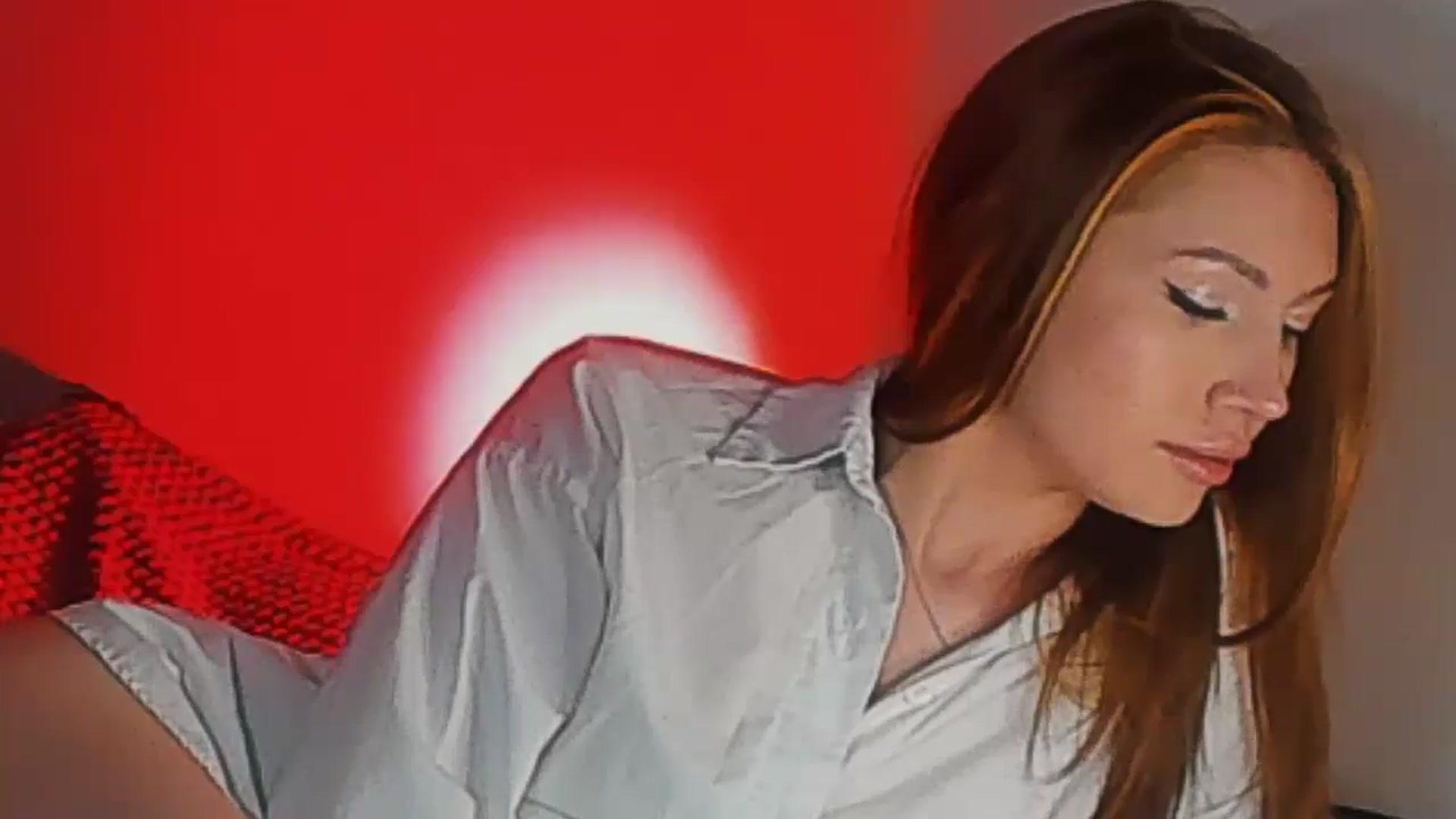 Gallery image thumbnail from LovelyGin's myfreecams stream on, 04/15/2026, 18:52 image 6 of 20
