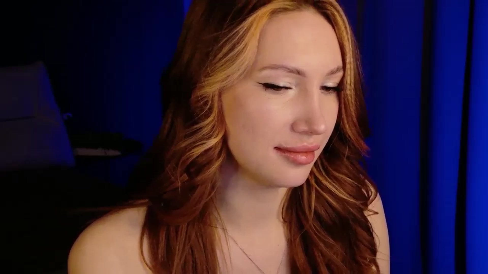 Gallery image thumbnail from LovelyGin's myfreecams stream on, 04/24/2026, 20:37 image 12 of 20
