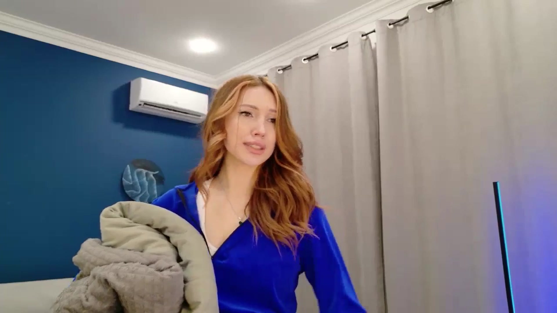 Gallery image thumbnail from LovelyGin's myfreecams stream on, 04/24/2026, 20:37 image 20 of 20