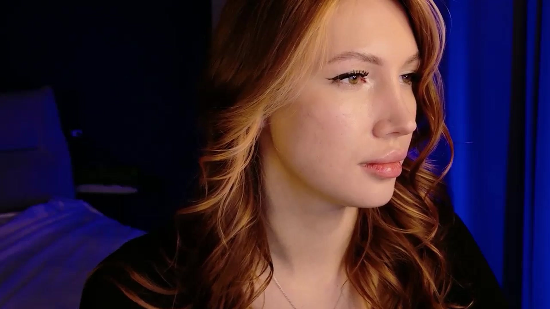 Gallery image thumbnail from LovelyGin's myfreecams stream on, 04/28/2026, 17:17 image 12 of 20