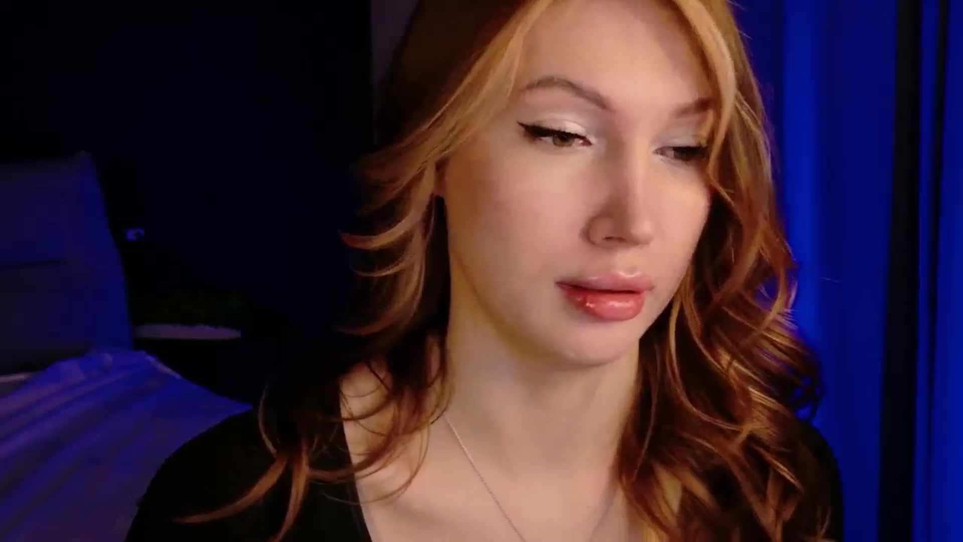 Gallery image thumbnail from LovelyGin's myfreecams stream on, 04/28/2026, 17:17 image 13 of 20
