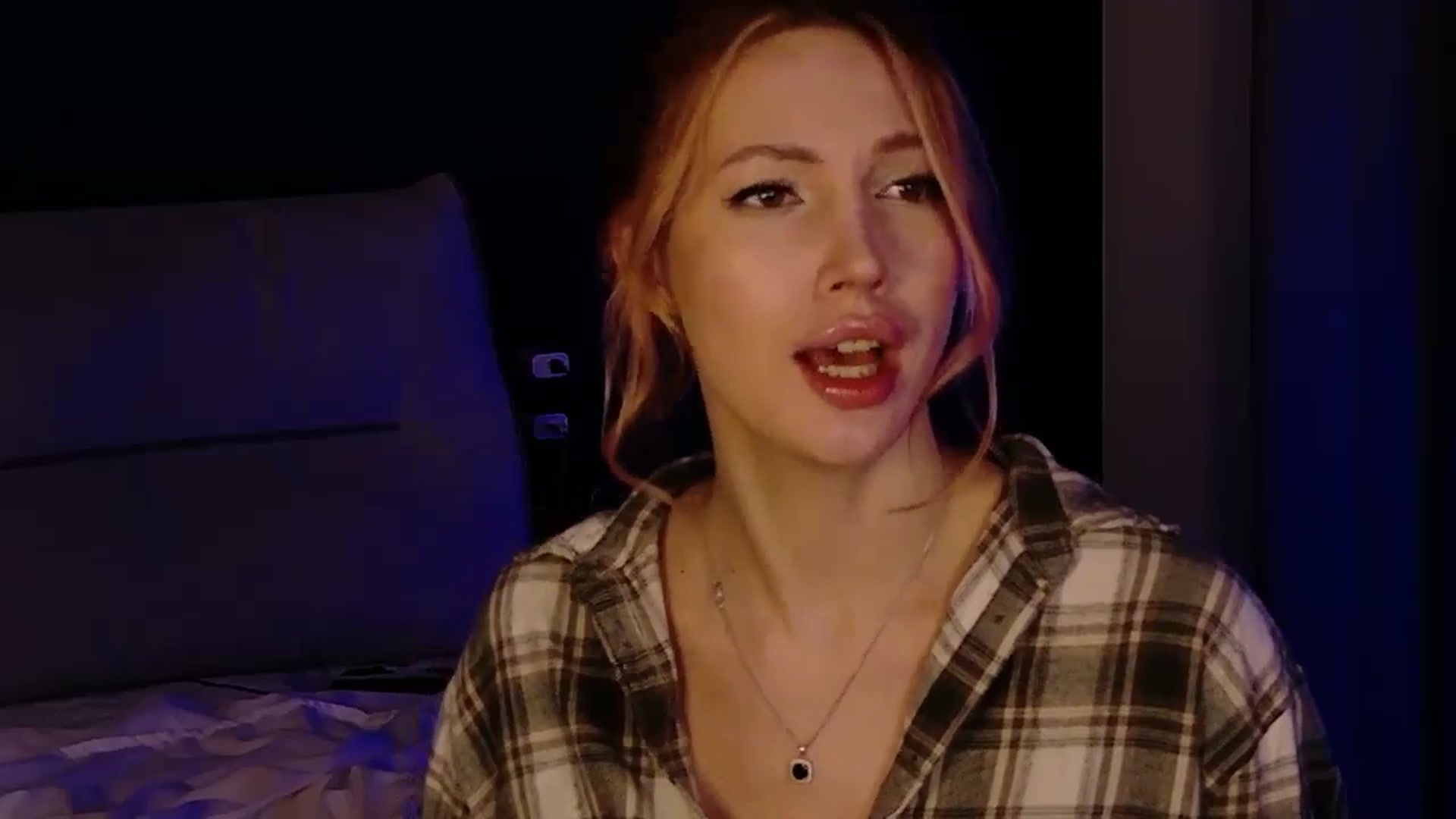 Gallery image thumbnail from LovelyGin's myfreecams stream on, 04/28/2026, 20:09 image 7 of 20