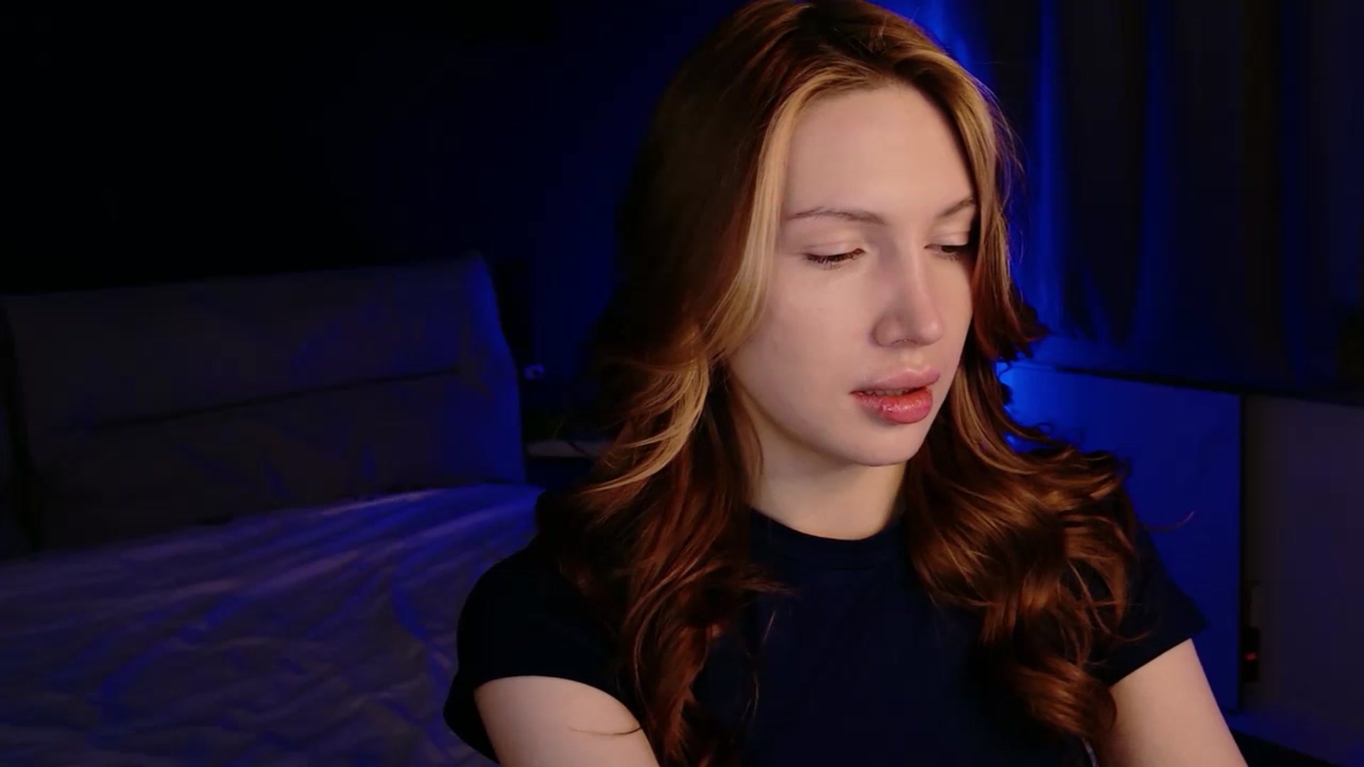 Gallery image thumbnail from LovelyGin's myfreecams stream on, 04/29/2026, 17:21 image 17 of 20